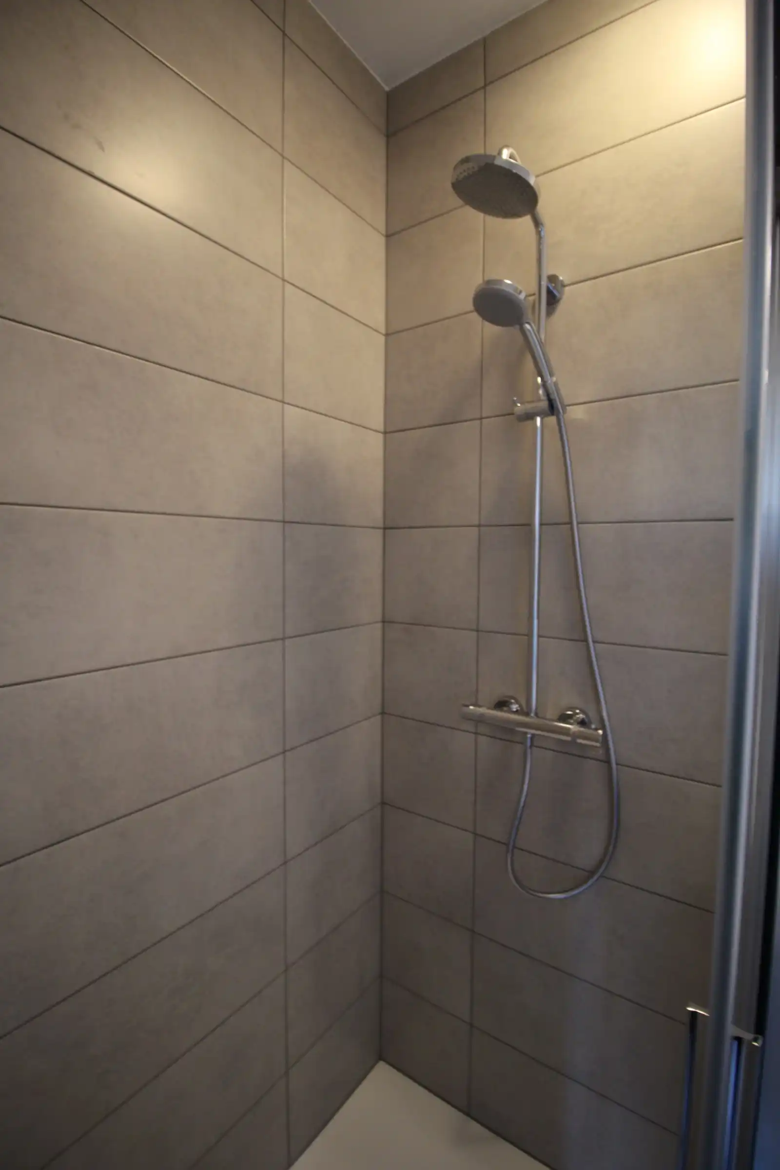 Instapklaar 1 slaapkamer appartement met zicht op de Leie foto 7