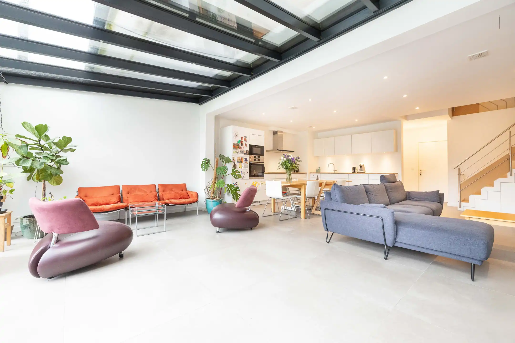 Energiezuinig wonen & XXL-tuin, vlak bij de stad foto {{pictureIndex}}