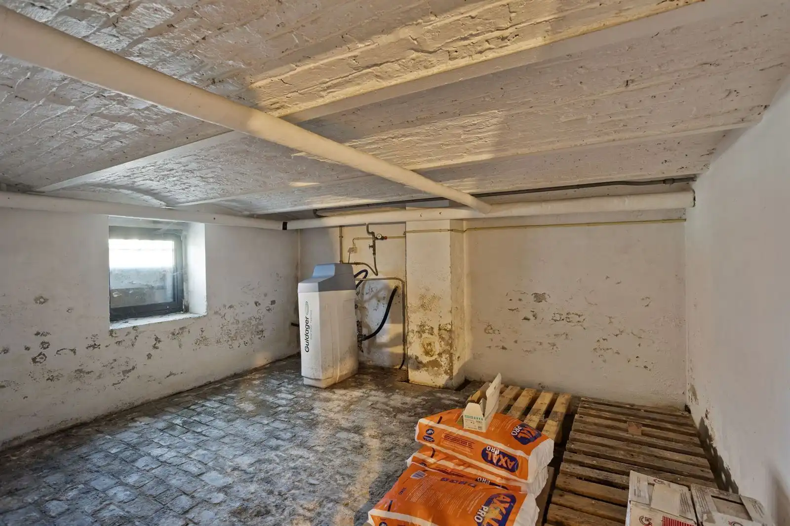 Woning met grote atelier(+/-205m²) te centrum Dworp foto 29