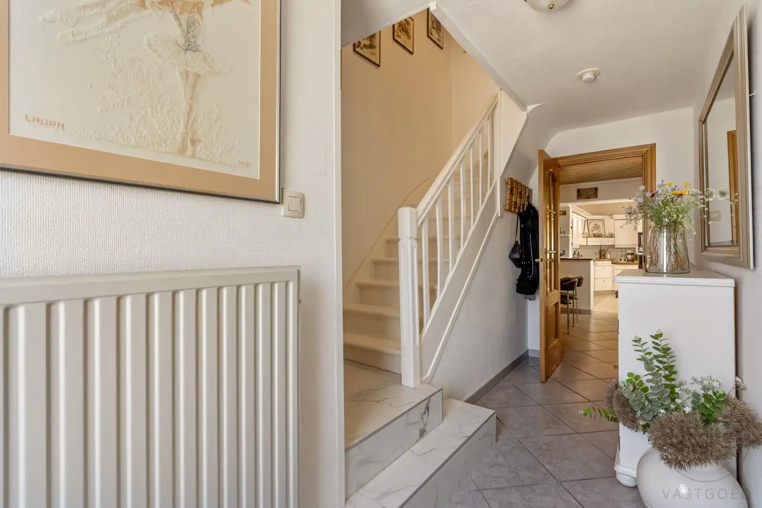 Instapklare woning met 3 slaapkamers! foto 6