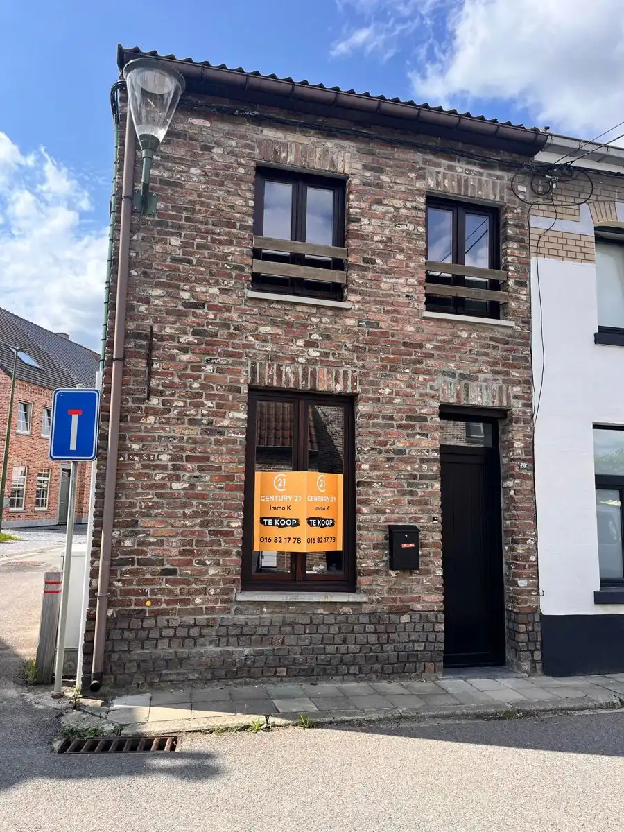 2 slks - instapklaar met terras/koer foto 3