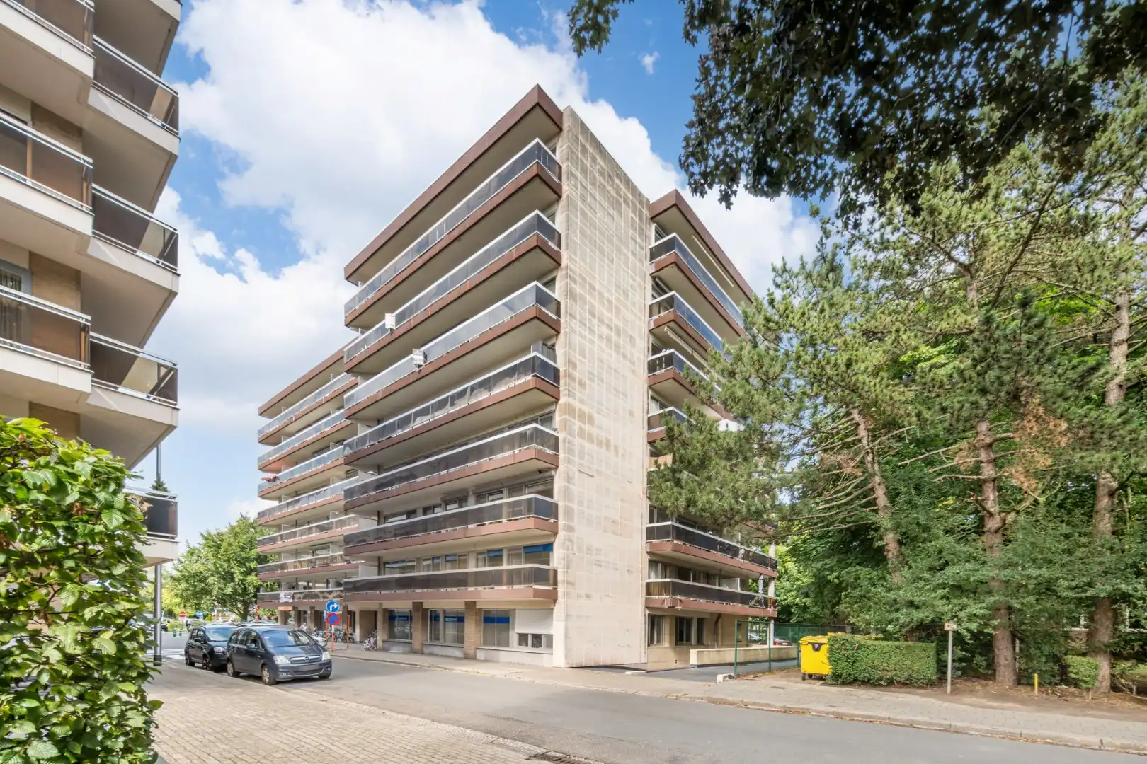 Handelspand op toplocatie, 226m², ruime parkeergelegenheid foto 24