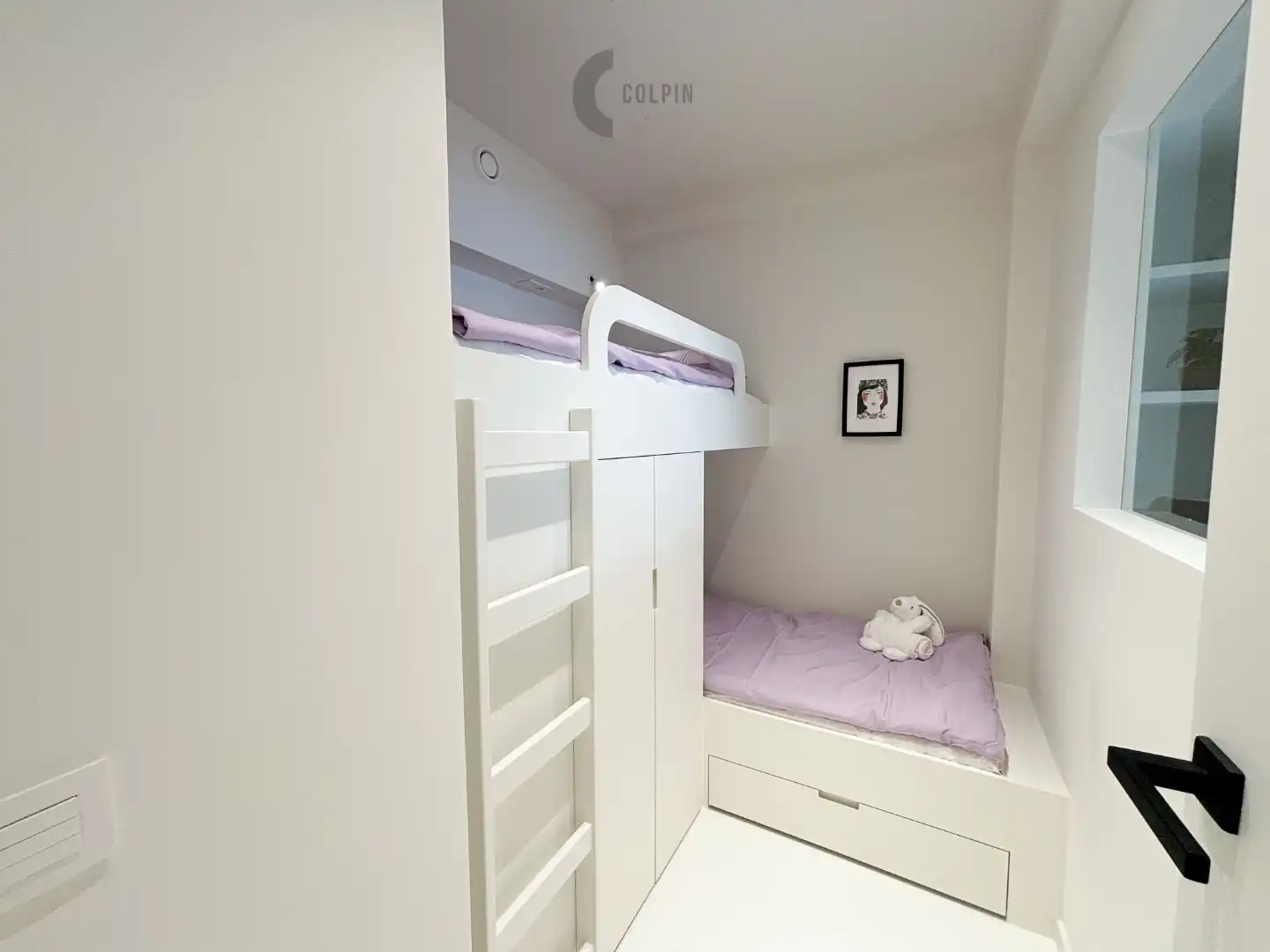 Gerenoveerd 3-slaapkamerappartement met zijdelings zeezicht in Knokke foto 9