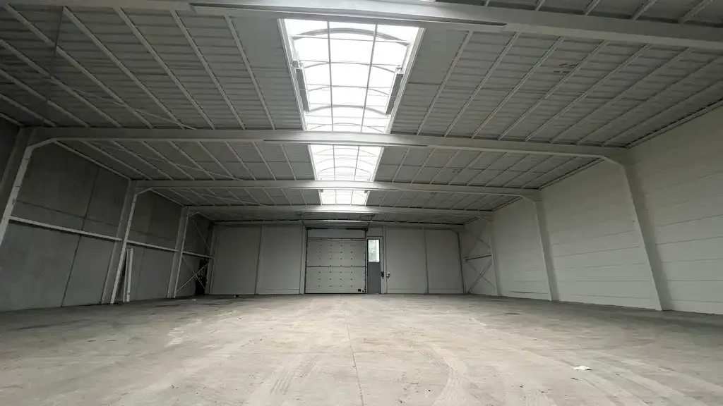 Nieuwbouw bedrijfsunit te koop in Walle Kortrijk foto 2