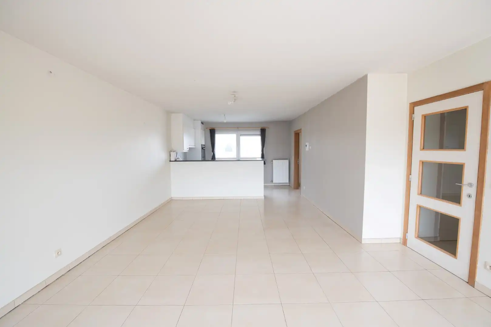 Instapklaar appartement met 2 slaapkamers te huur in Waregem foto 3