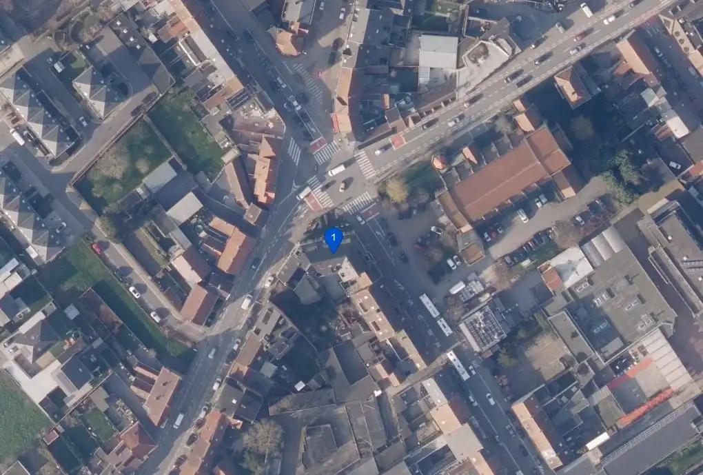 Nabij station gelegen kantoor, met goede visibiliteit op belangrijk kruispunt  foto 16