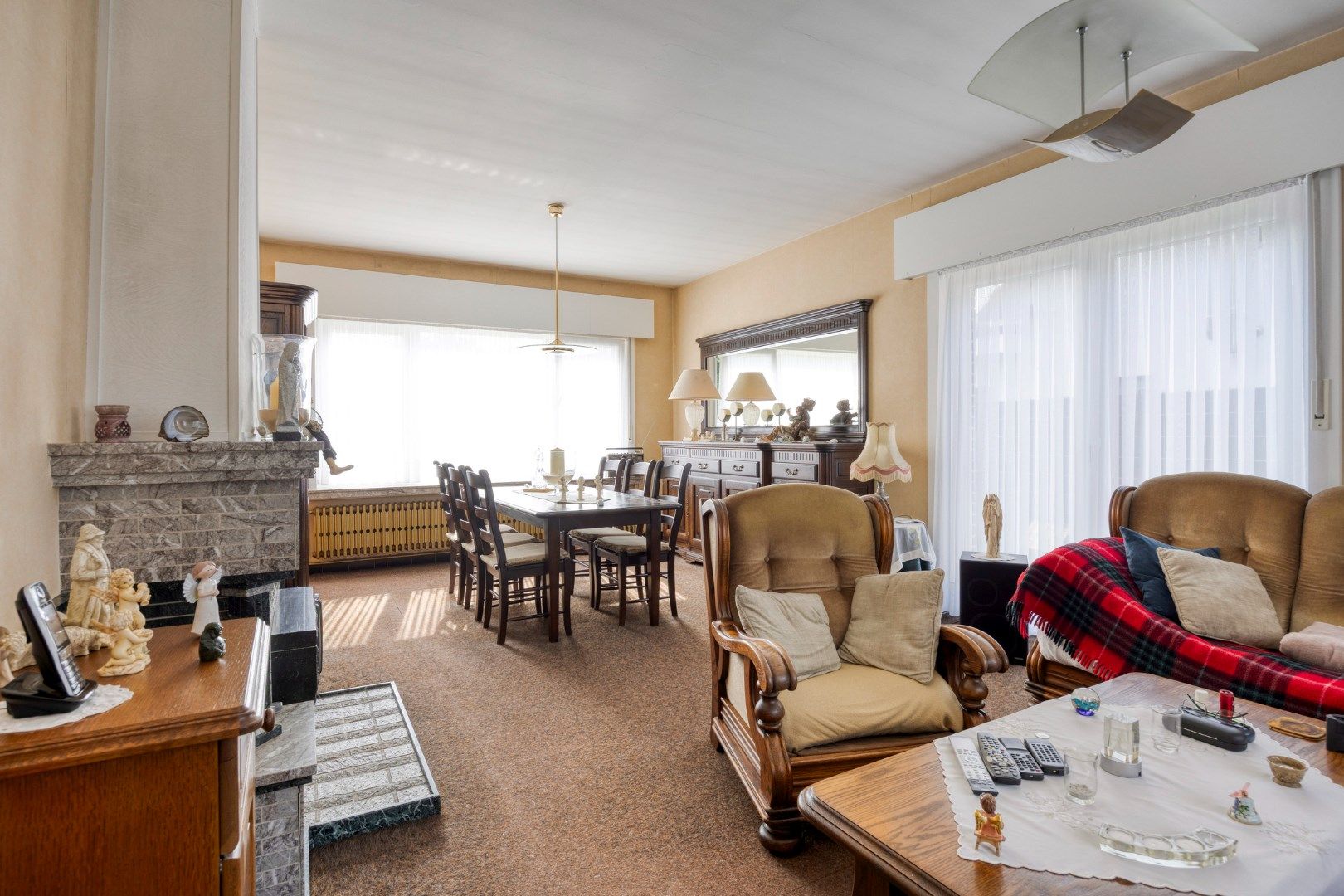 Vrijstaande woning met 3 slpks op een prachtig perceel van 1.060 m² !  foto 2