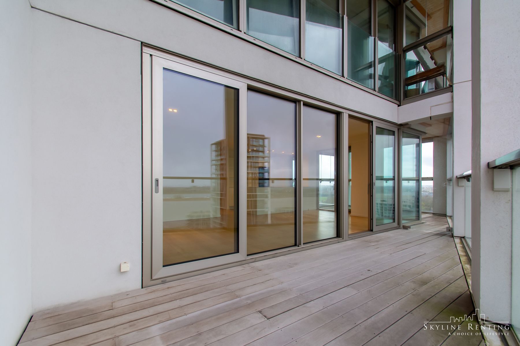 Lichtrijk 2 slpk app. met groot terras en zicht op park foto 7