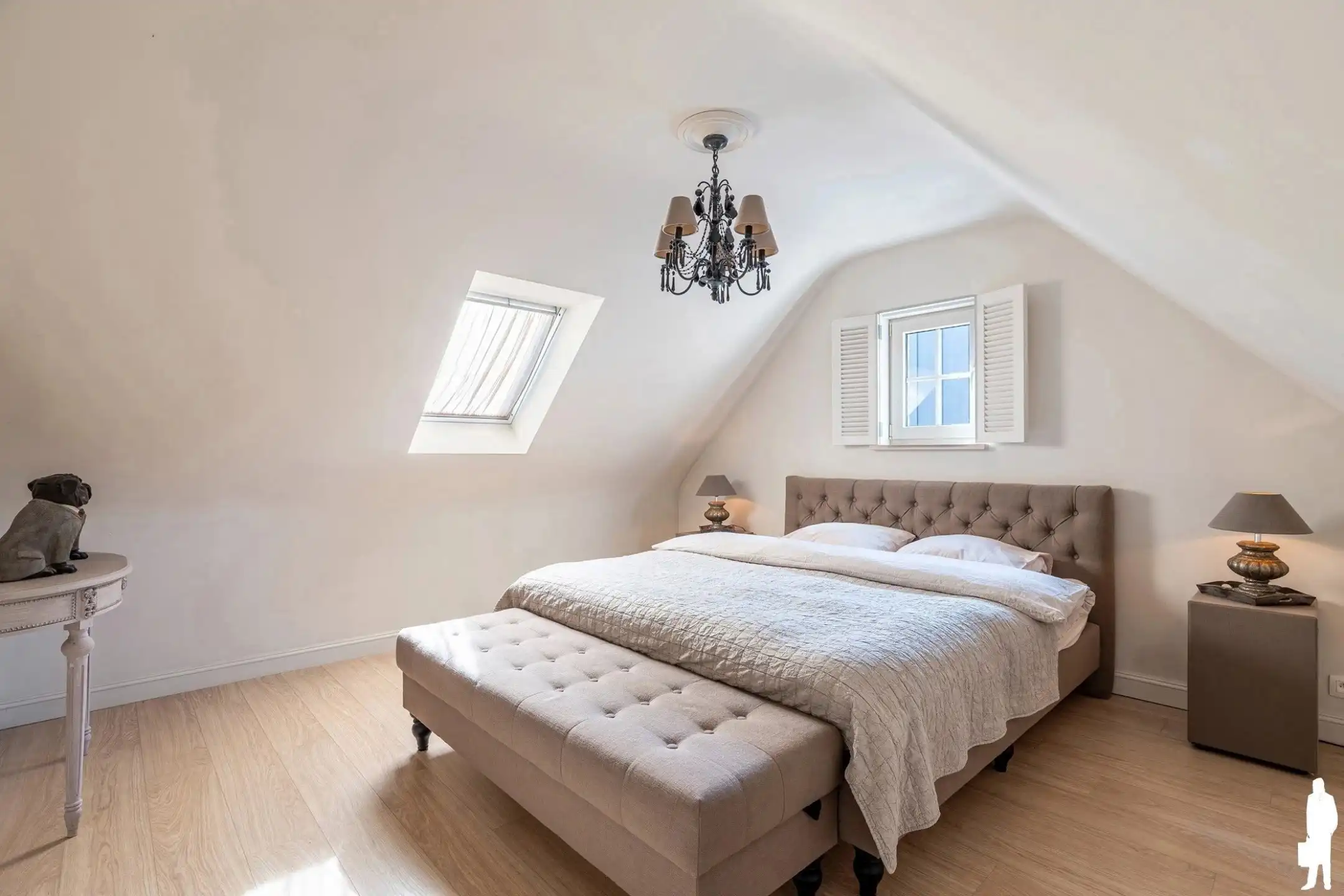 Landelijke, instapklare woning met 4 slpk., 2 bdk. en een prachtige tuin te Minderhout foto 24