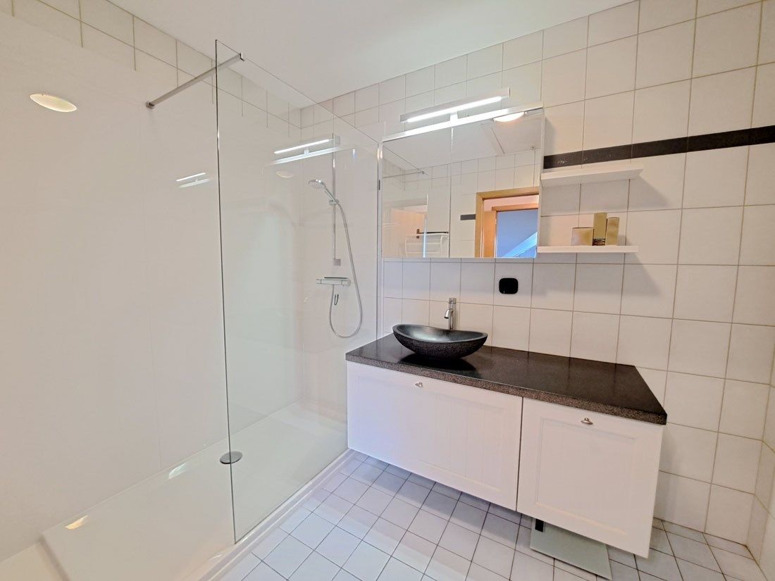 Gunstig gelegen duplex appartement te Genk foto 9