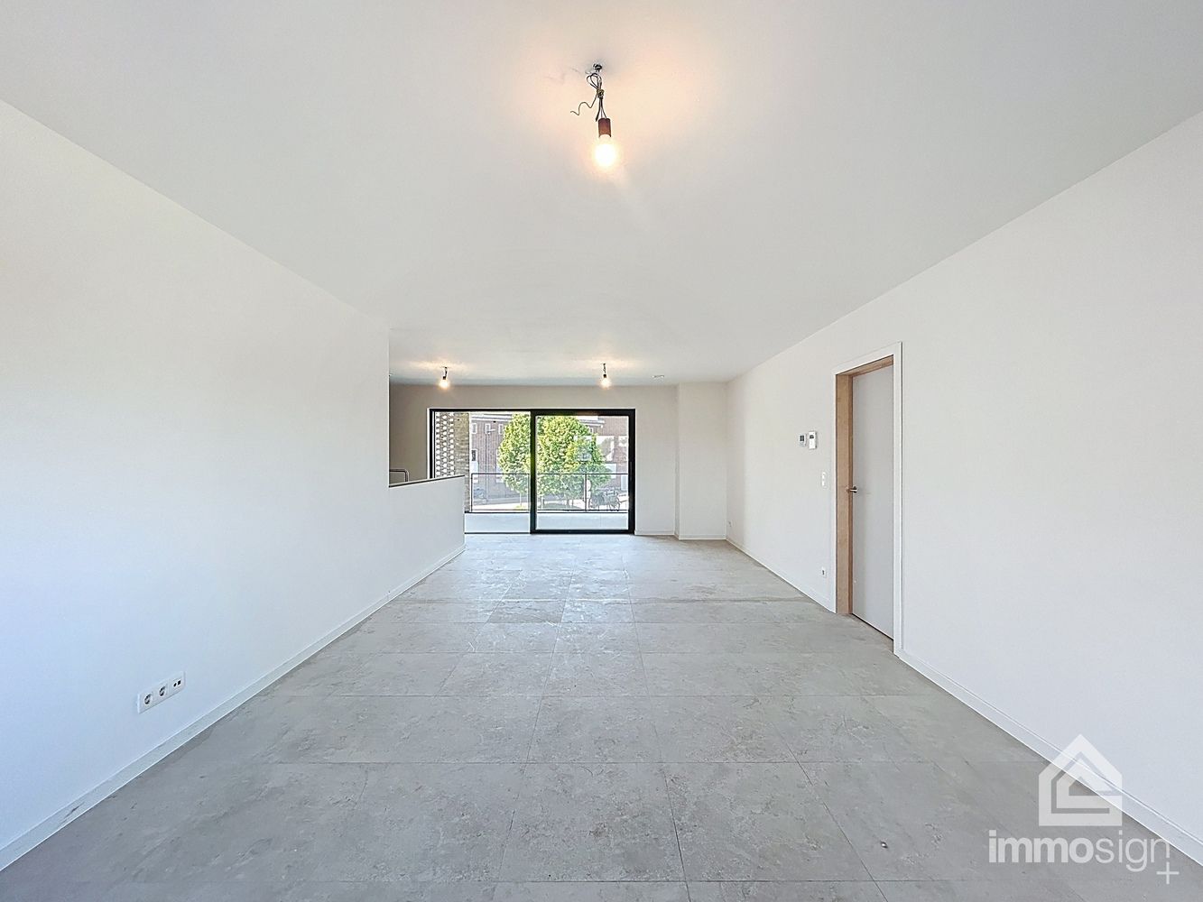 Instapklaar nieuwbouw appartement met 3 slaapkamers, 2 parkeerplaatsen, terras en kelderberging te Kinrooi foto 12