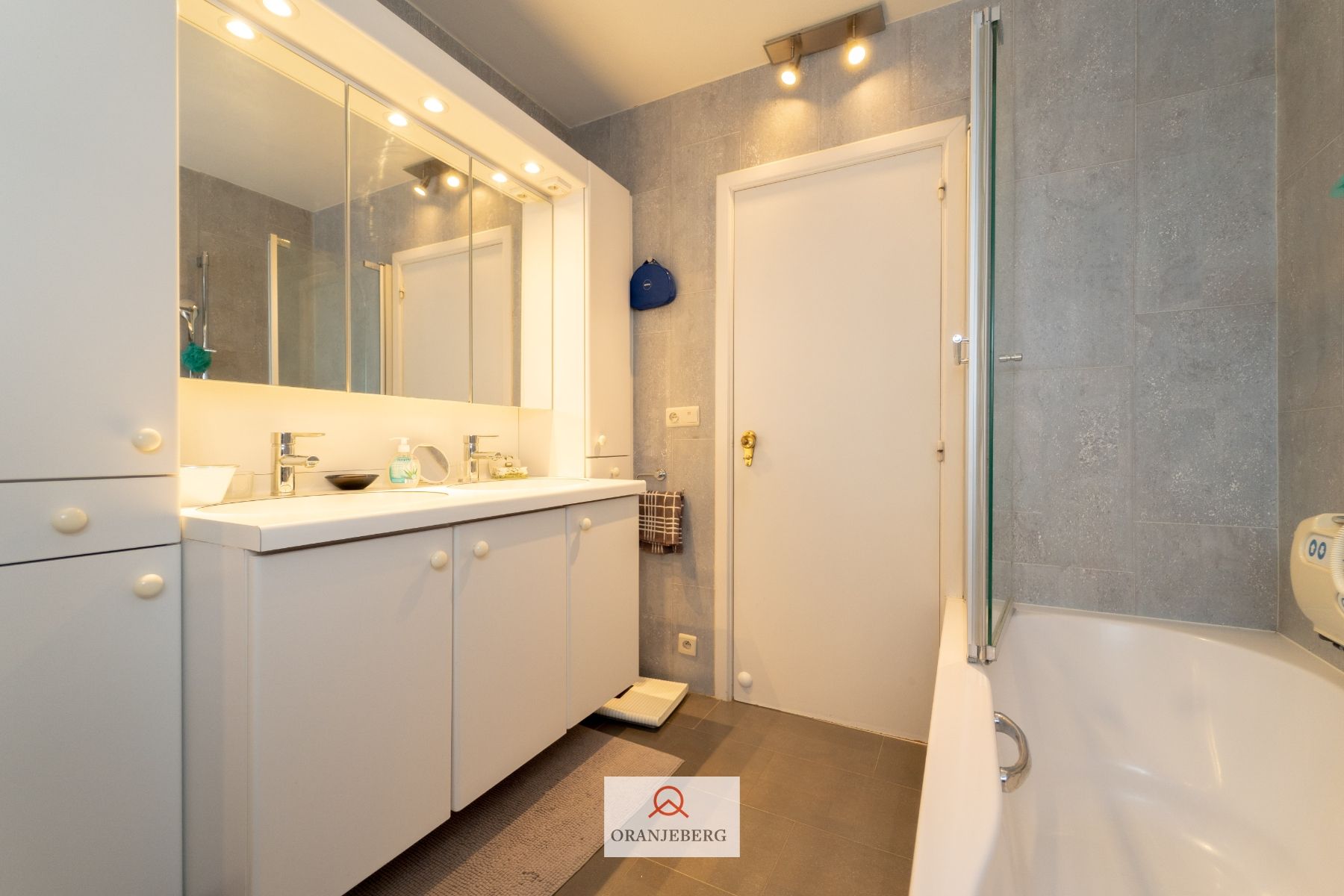 Ruim 3 slpk duplexappartement in groene omgeving foto 31