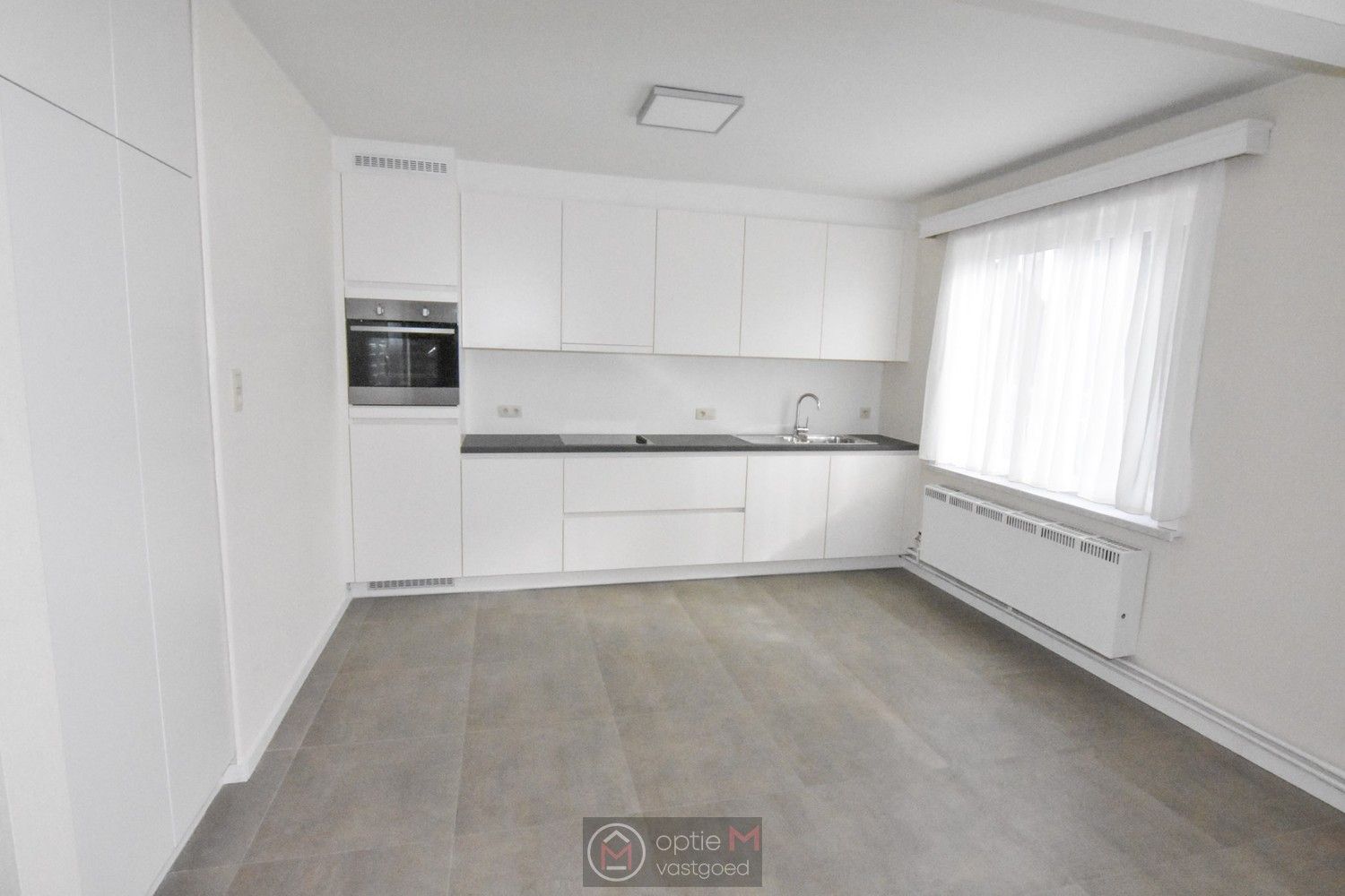 VOLLEDIG GERENOVEERD APPARTEMENT foto 4