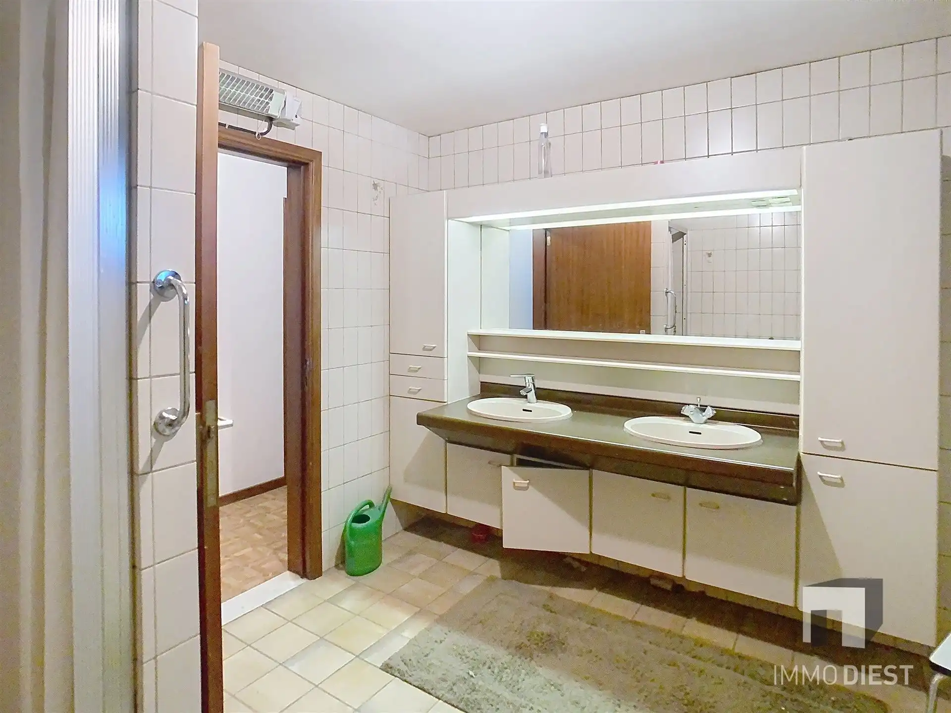 Stevige stadswoning met 4 slaapkamers in centrum Halen  foto 30