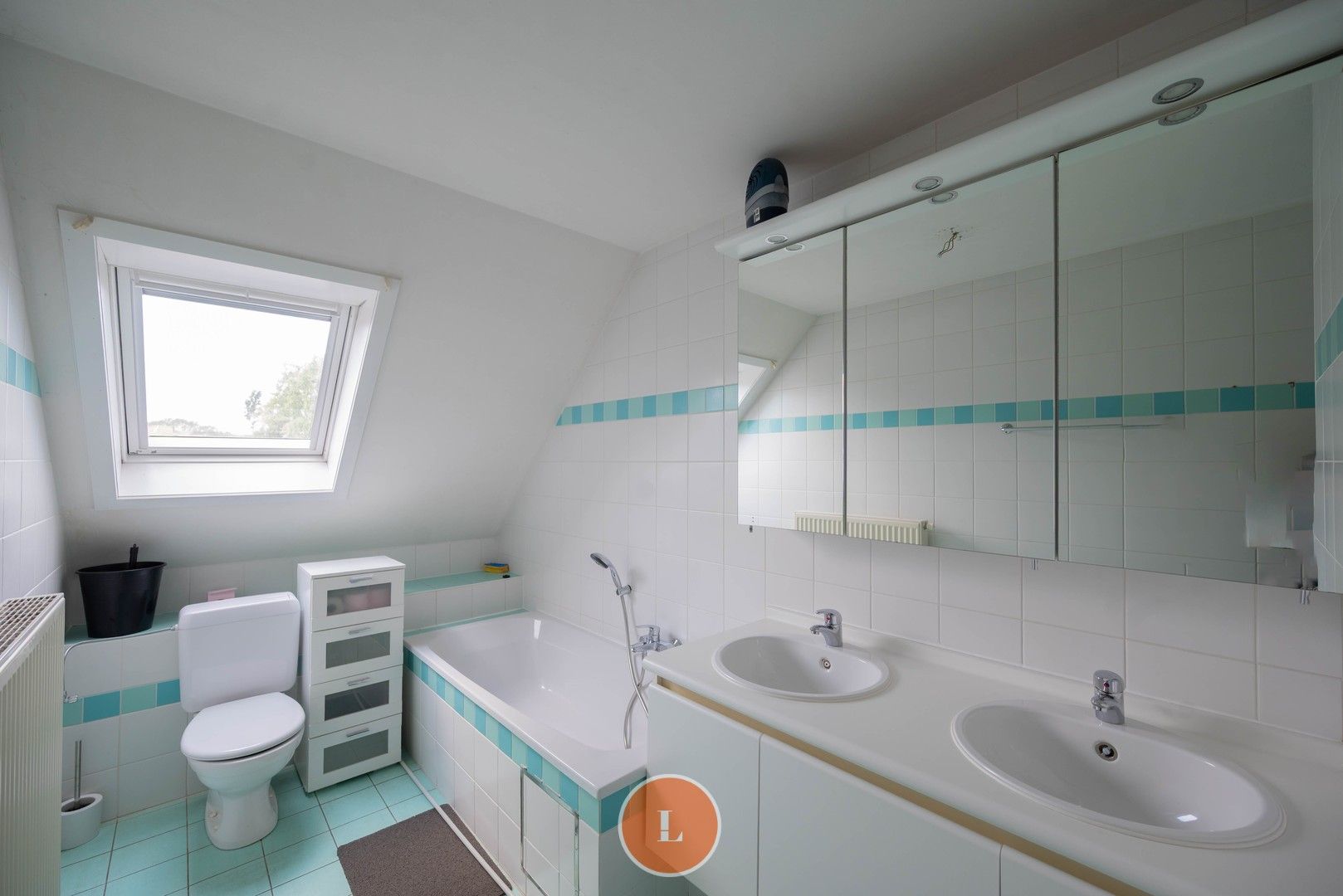 Instapklare woning met 3 slaapkamers en garage in Menen! foto 11