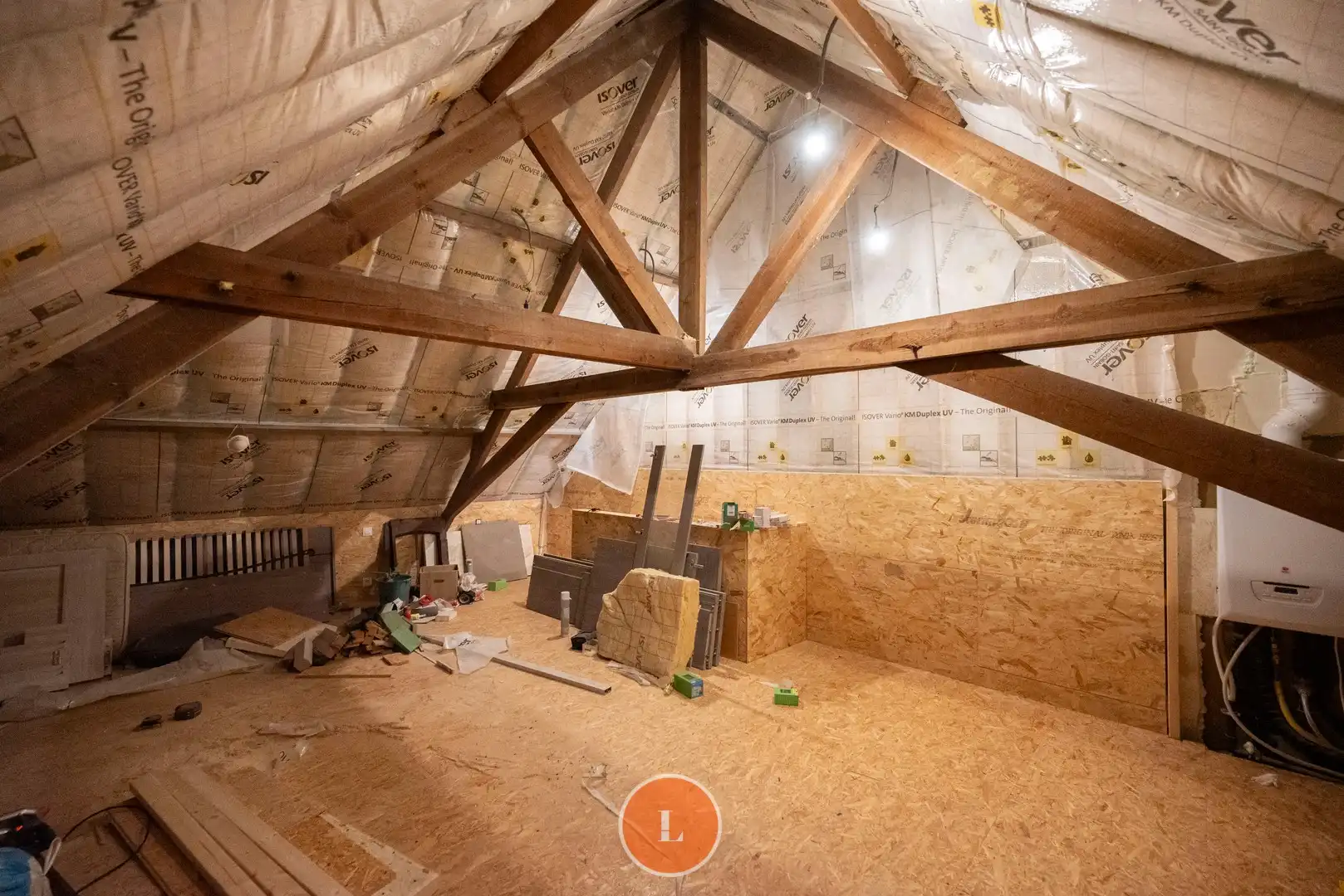 Halfopen woning met 2 slaapkamers (4 mogelijk) en garage foto 10