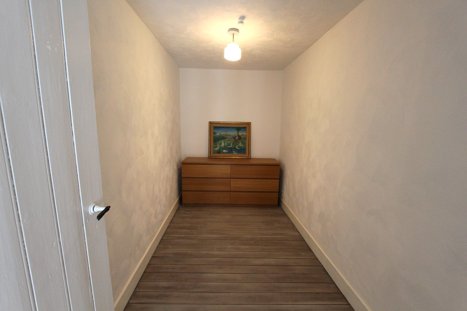 KNAP GERENOVEERDE WONING MET STADSTUIN foto 15