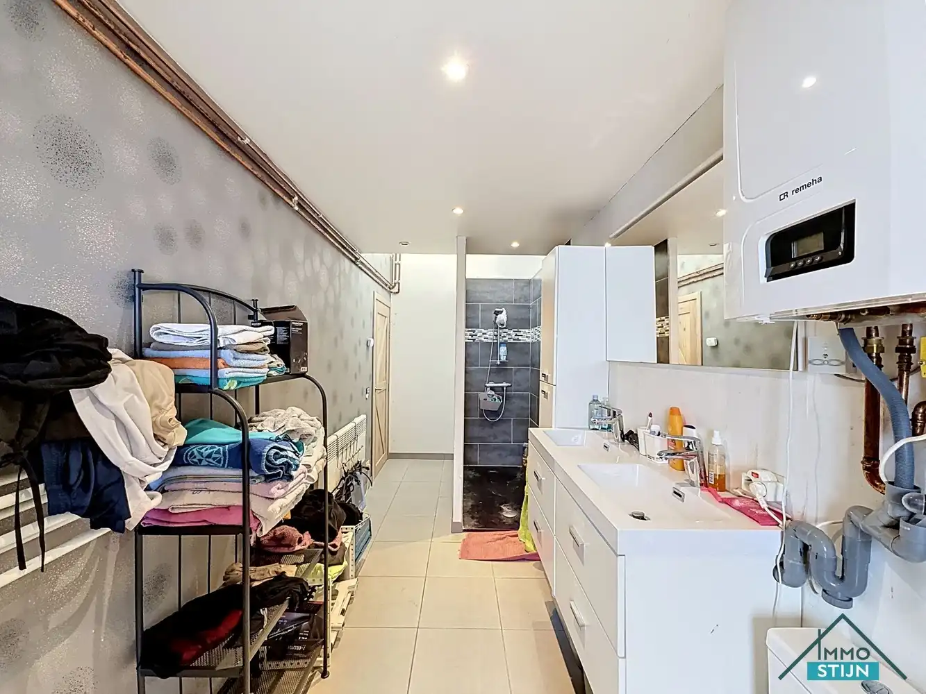 Ruime gezinswoning met 3 slaapkamers en moderne leefkeuken foto 7