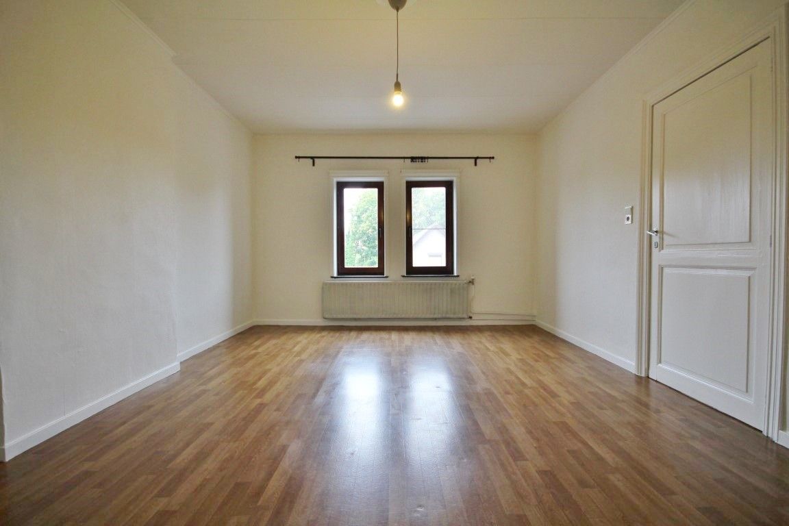 Recent vernieuwd appartement te huur in één van de gezelligste dorpen rond Sint-Truiden! foto 11
