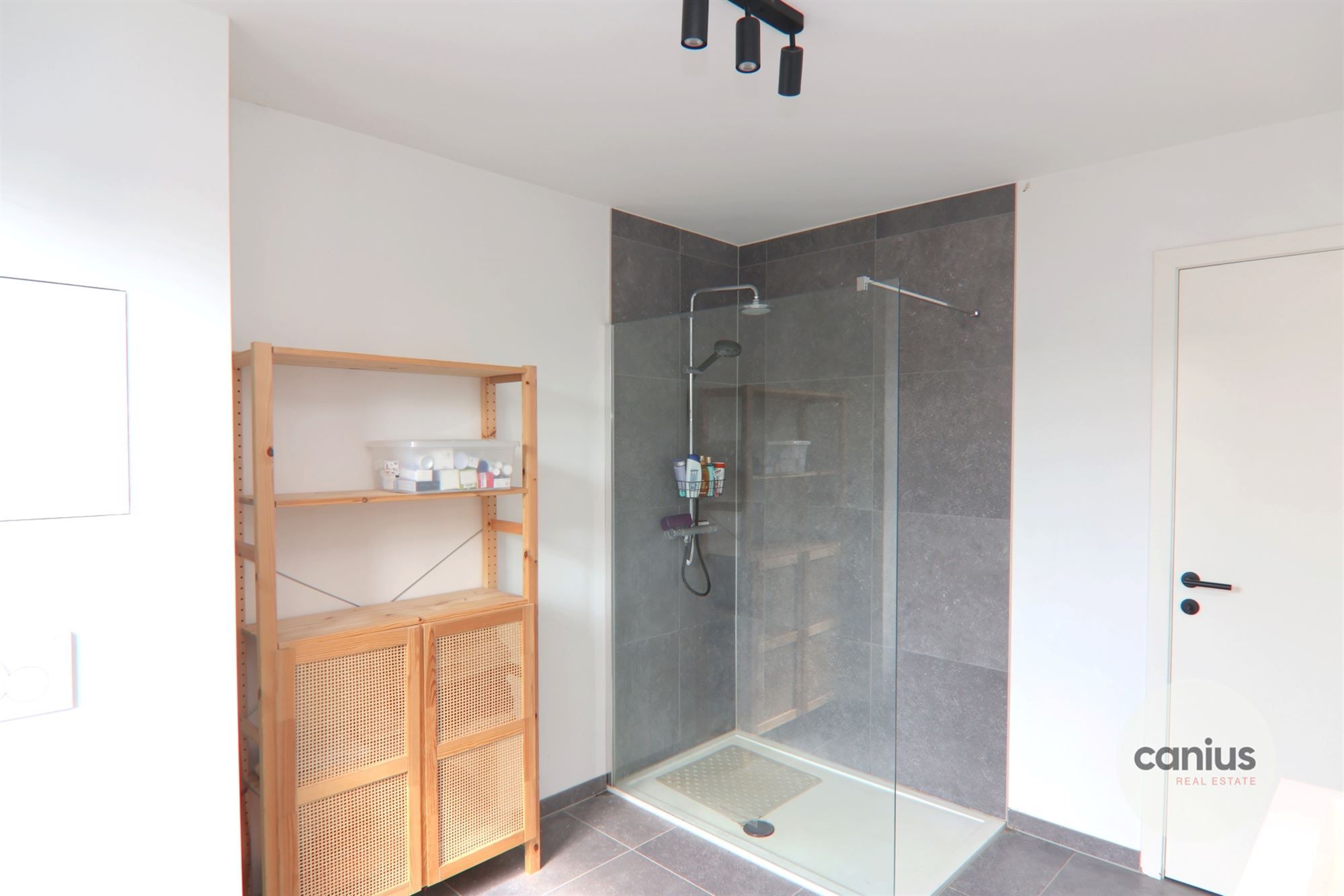 LANDELIJKE HOB MET 3 SLKS foto 10