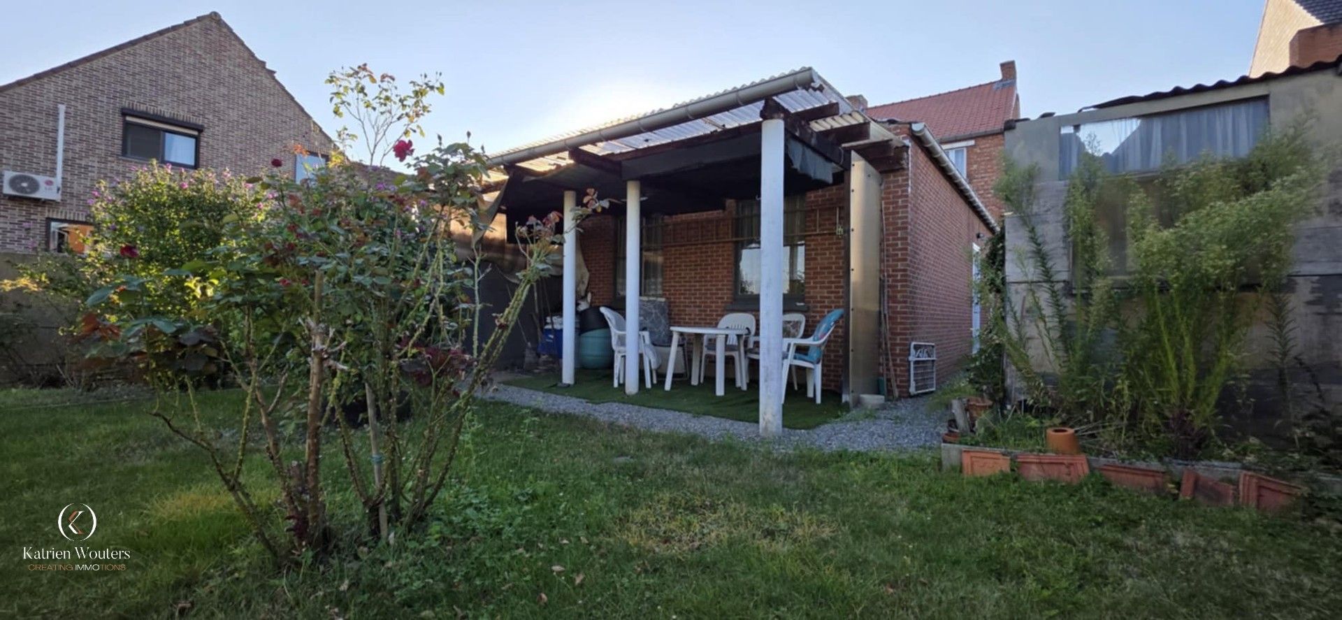 Renovatiewoning met veel potentieel foto 17