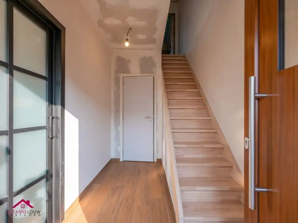 Stijlvolle nieuwbouwwoning  foto 8
