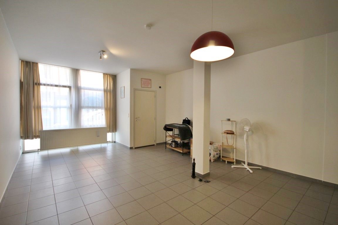 Gezellig éénslaapkamerappartement met terras in het centrum van Sint-Truiden foto 6