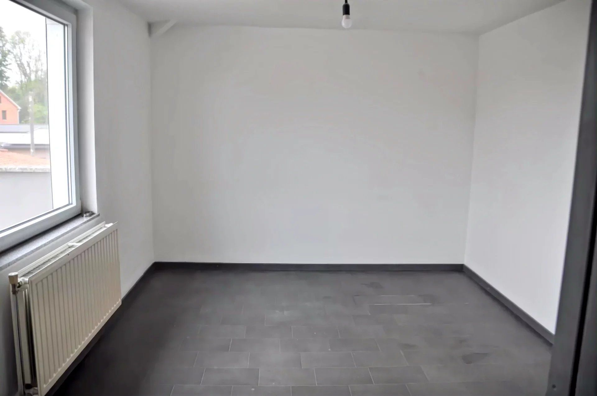 RUSTIG GELEGEN APPARTEMENT VAN 96M² MET RUIM TERRAS IN LANAKEN foto 9