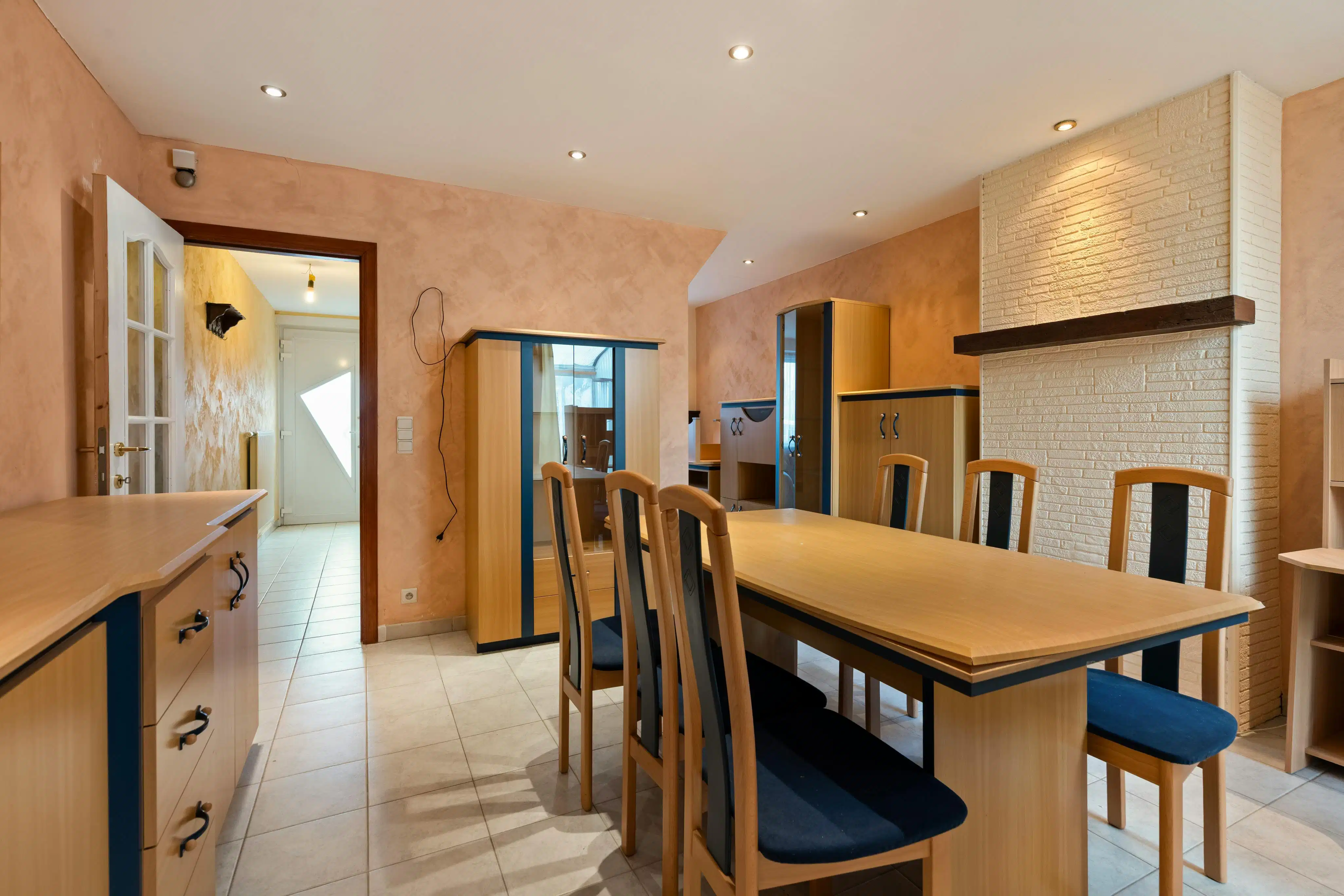 Huis met 3 slaapkamers en buitenruimte te Sint-Kruis (Brugge) foto 4