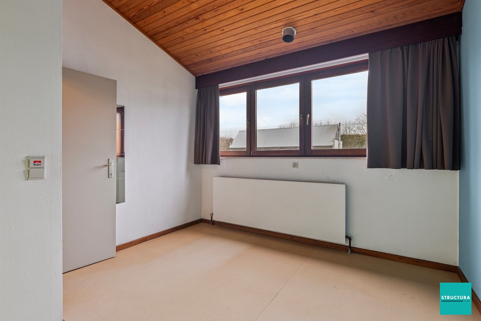 Woning op toplocatie met achterliggend groen foto 14