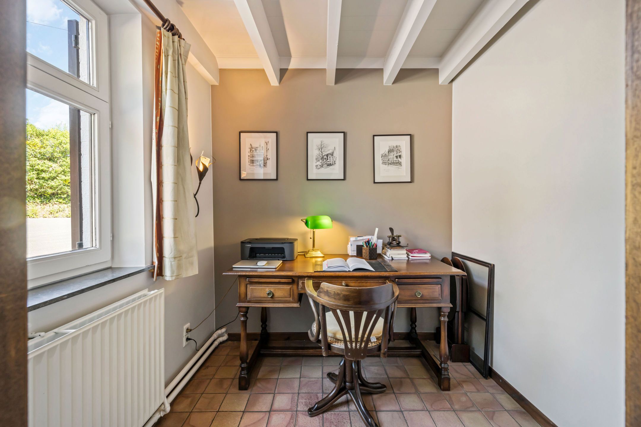 Met smaak gerenoveerde landelijke woning op +/- 63a foto 20