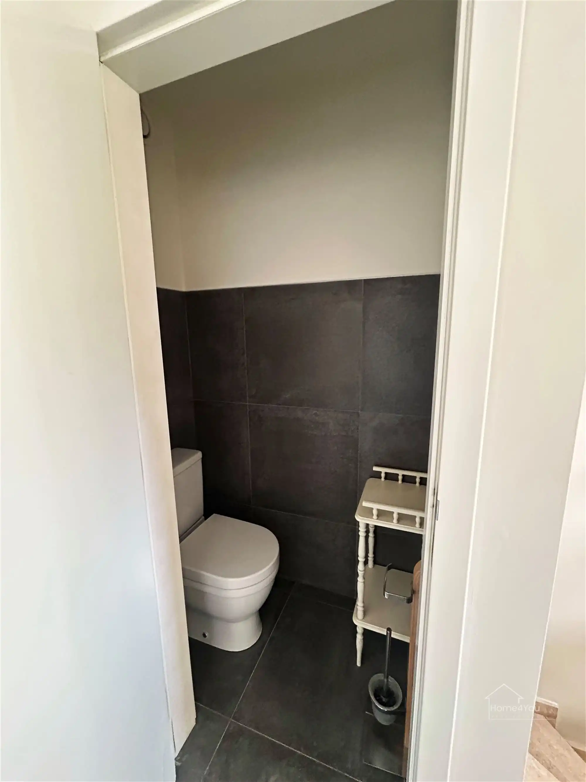 Bemeubeld duplexappartement in hartje Oostende te huur! foto 12