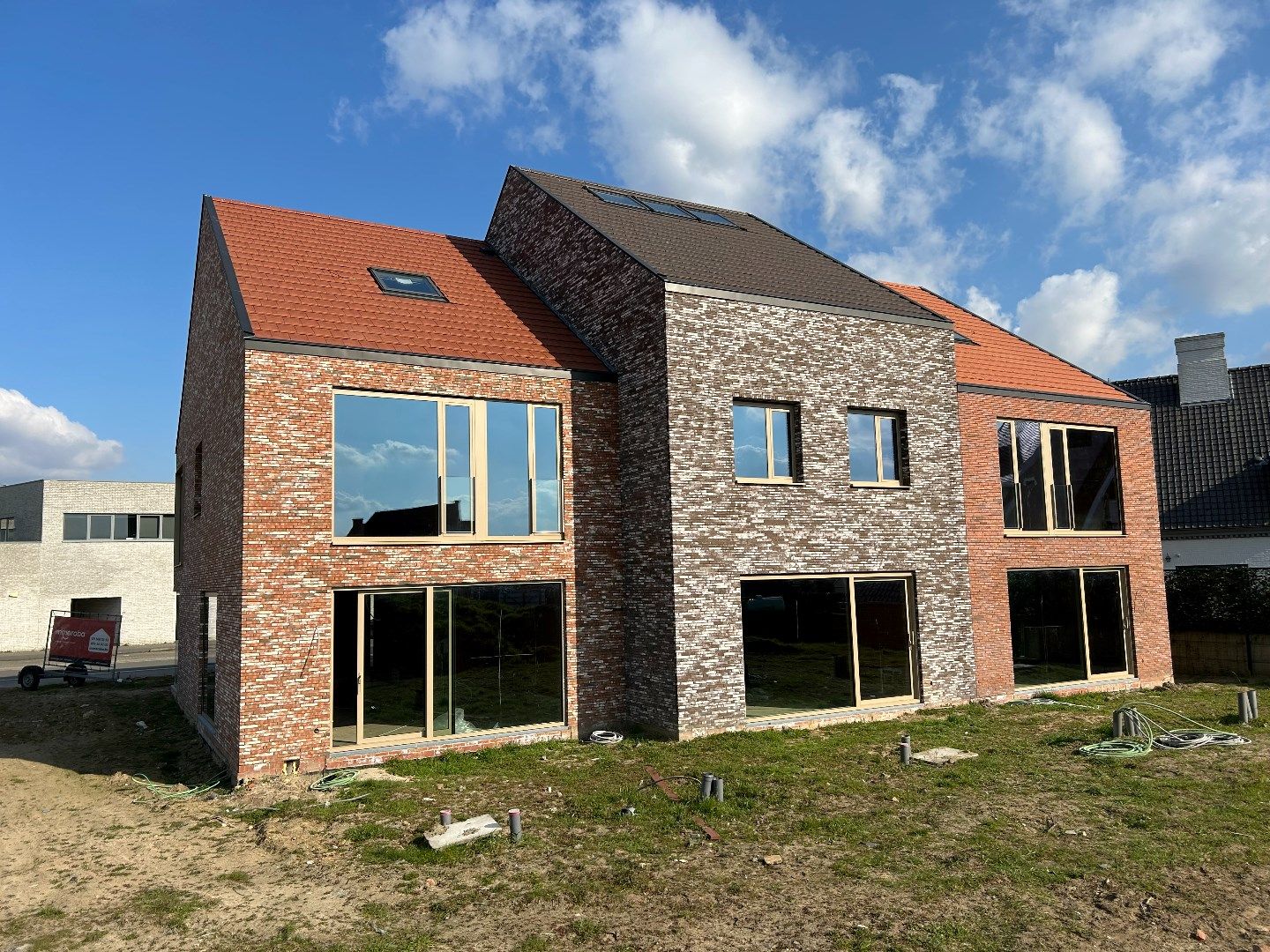 Ruime, moderne nieuwbouw te Waregem (mogelijk aan 6%) foto 2