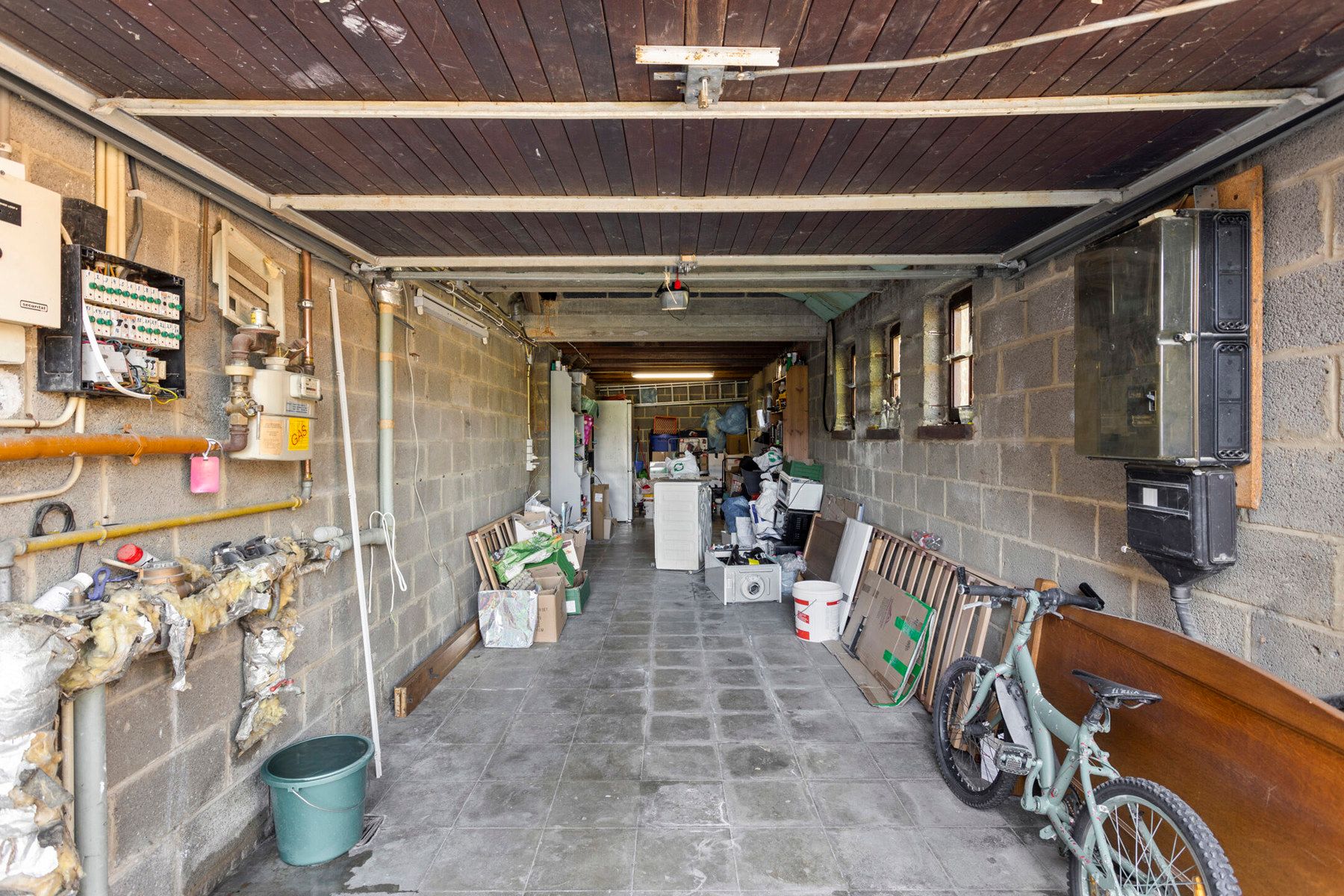 UITZONDERLIJKE VILLA MET APARTE STUDIO TE KOOP OP TOPLOCATIE foto 31