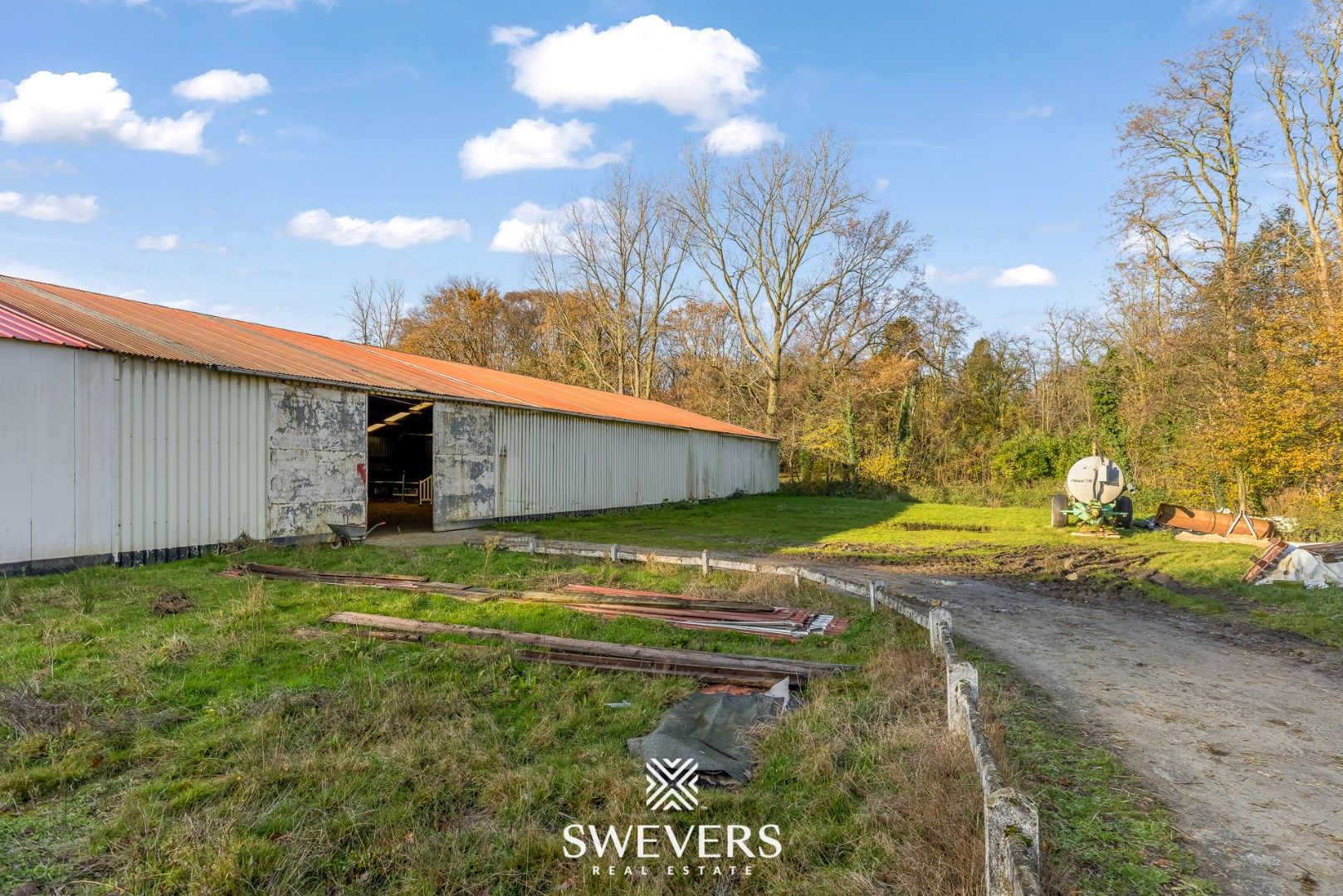 Uitzonderlijk vastgoed op 5ha 68a 41ca op toplocatie foto 15