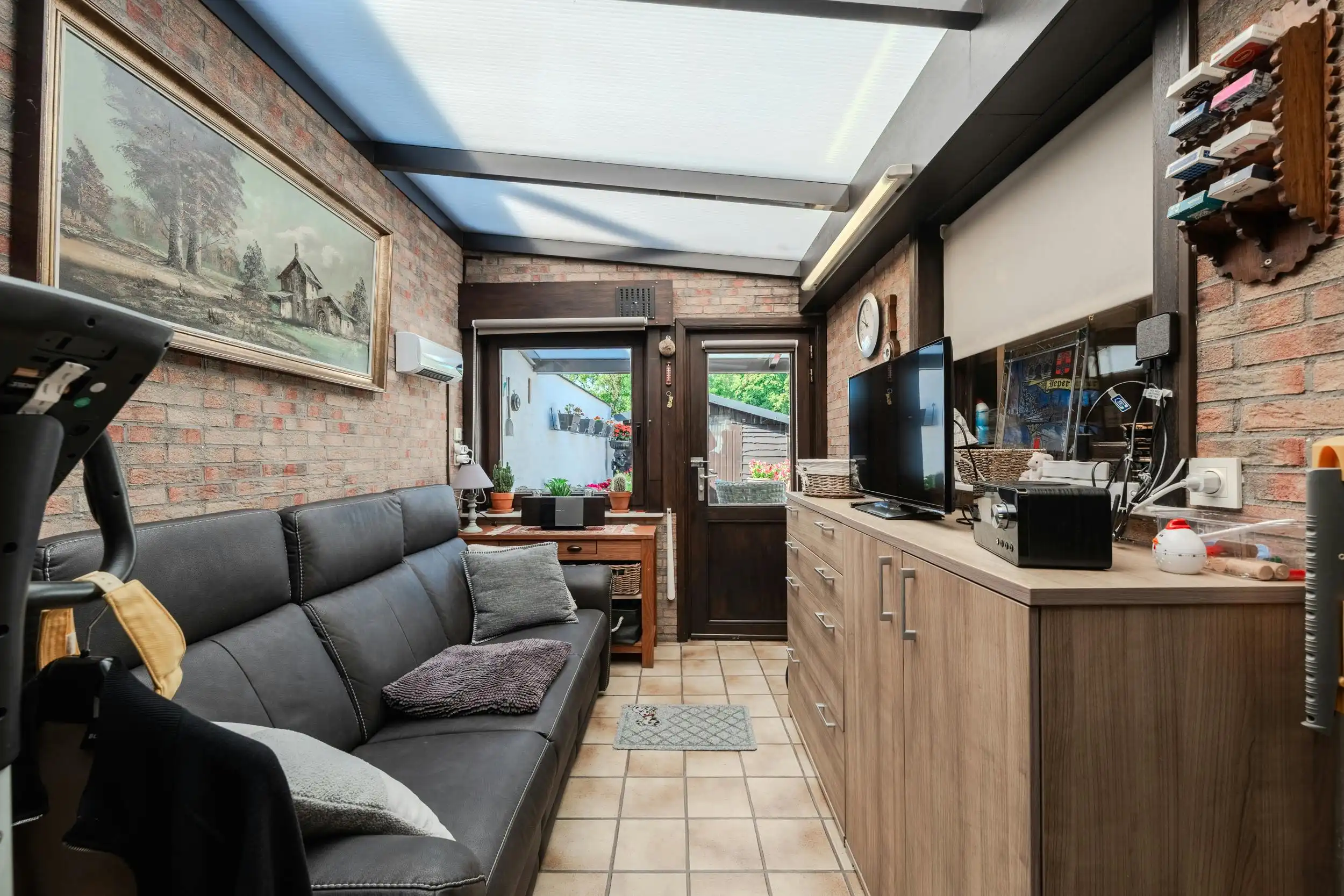 Huis te koop in Ieper met zongerichte tuin én garage foto 34