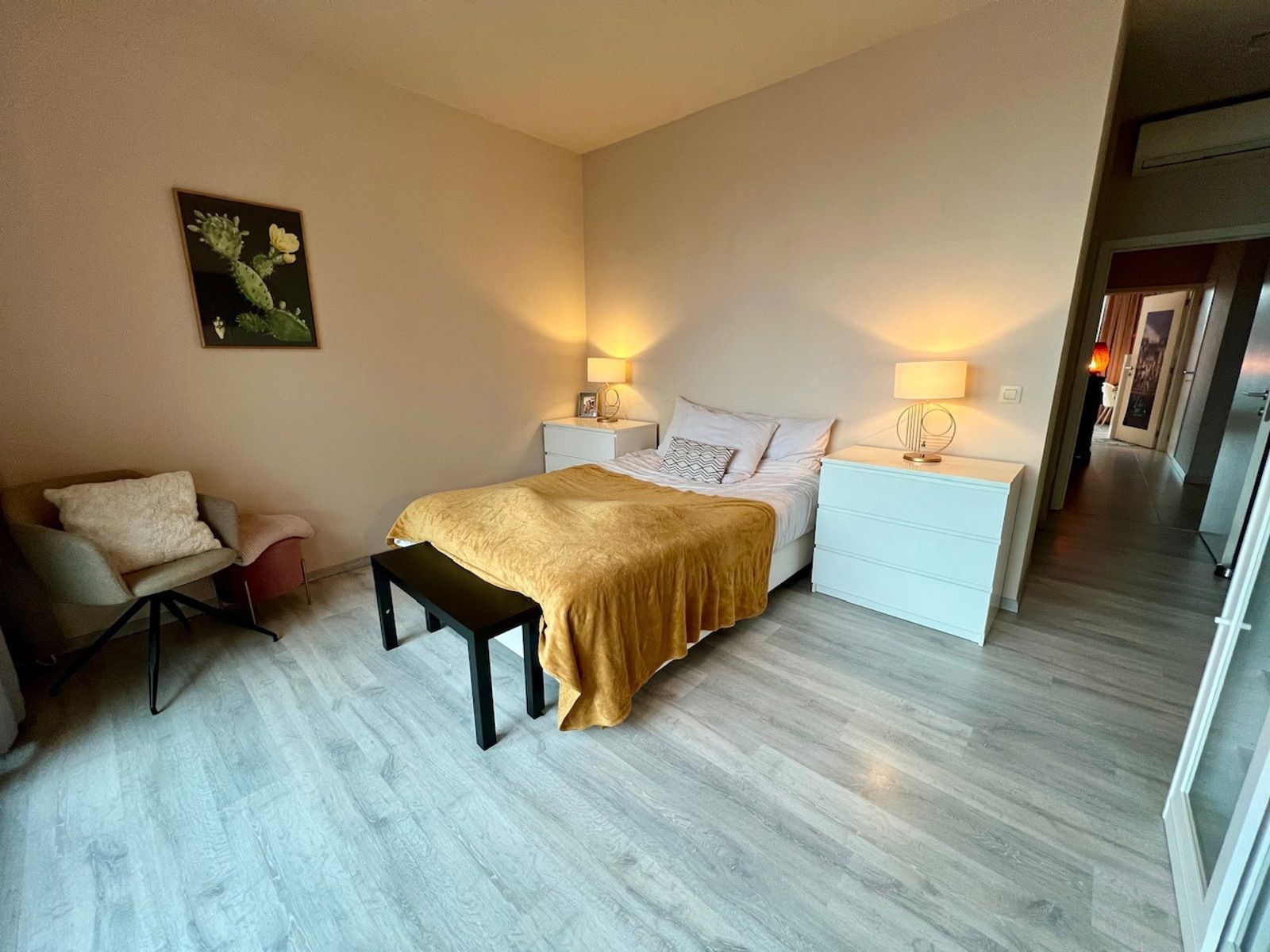 Luxueuze penthouse (136m²) met 2slpk en terras (70m²)  foto 14