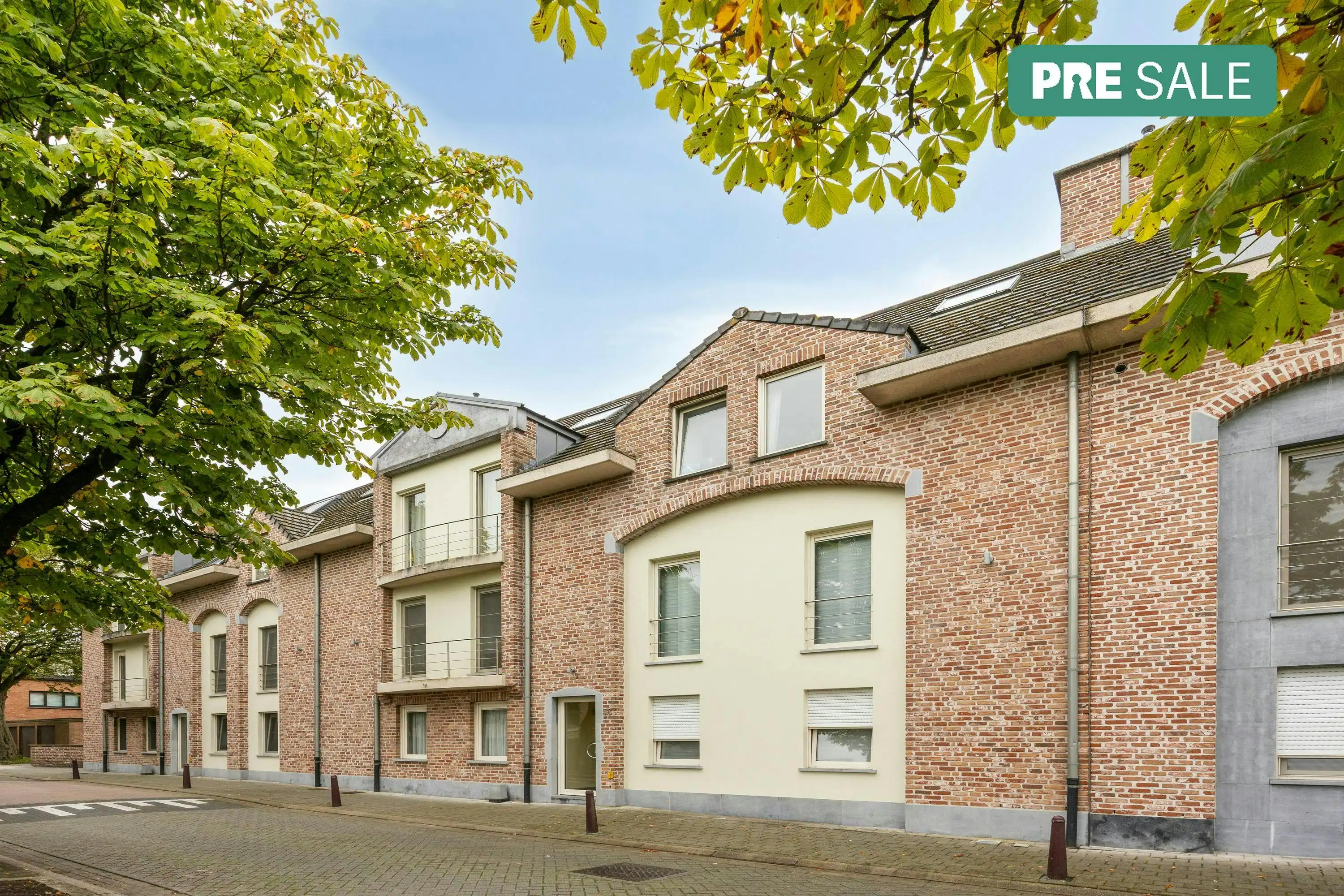 Gelijkvloers appartement met 2 slaapkamers te koop in Gooreind! foto {{pictureIndex}}