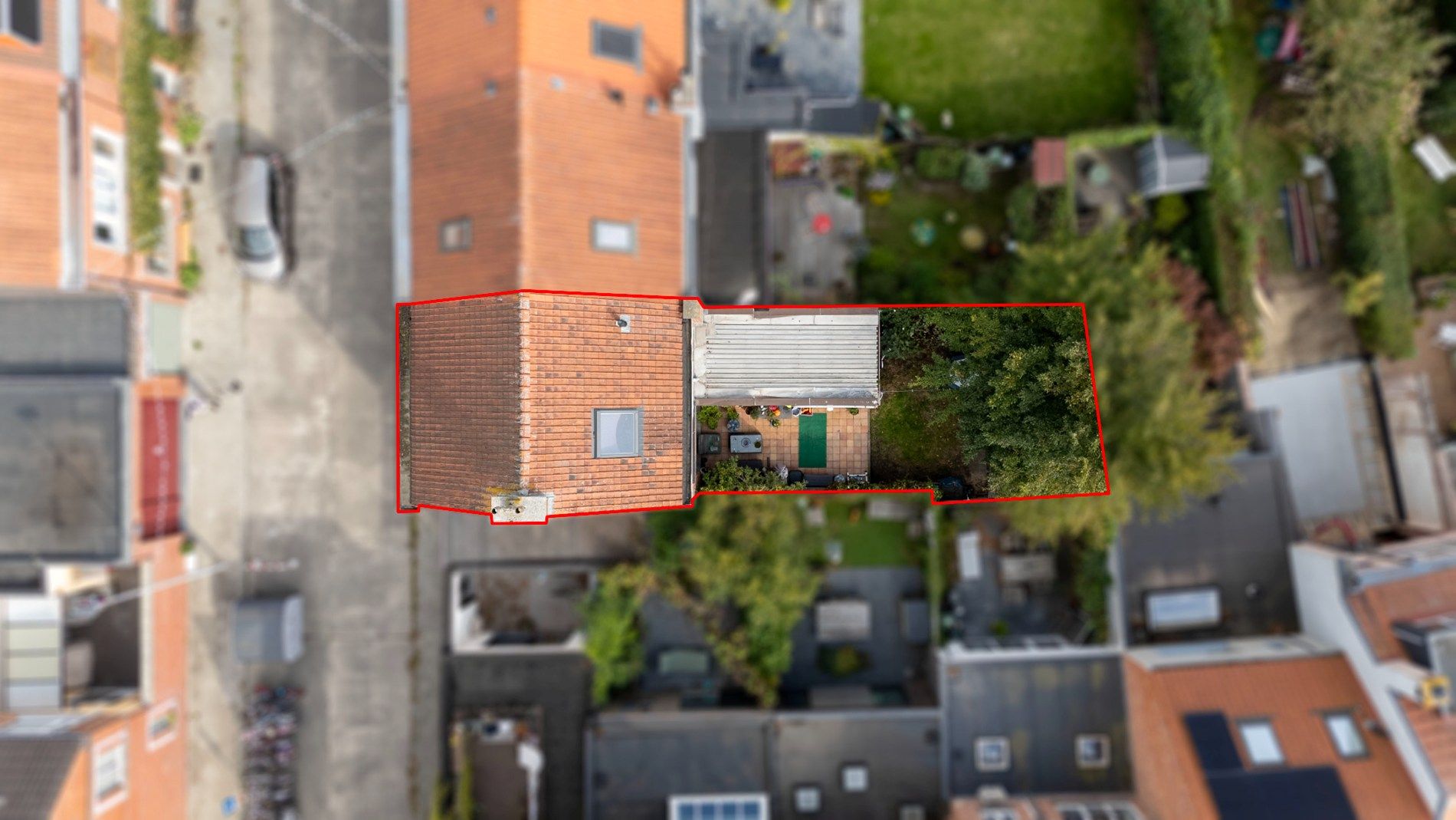 Te renoveren woning met zonnige tuin aan de Bourgoyen. foto 2