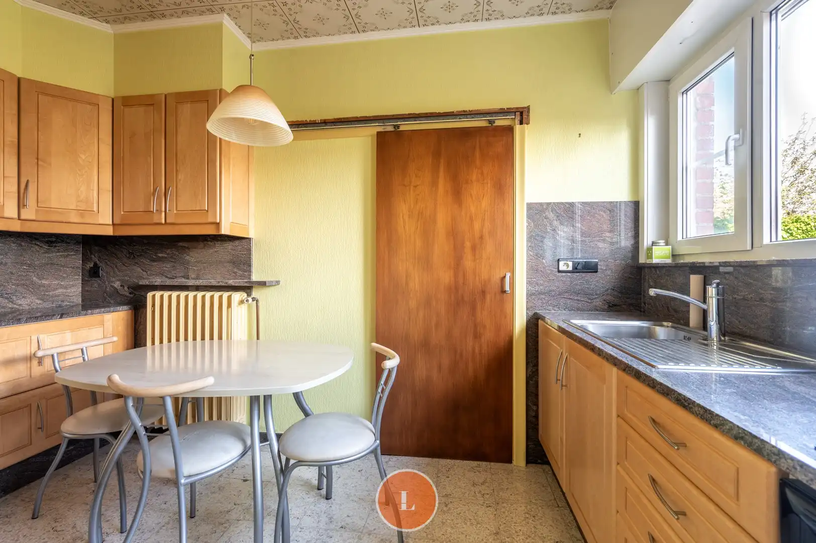 Halfopen woning te koop in Lauwe foto 5