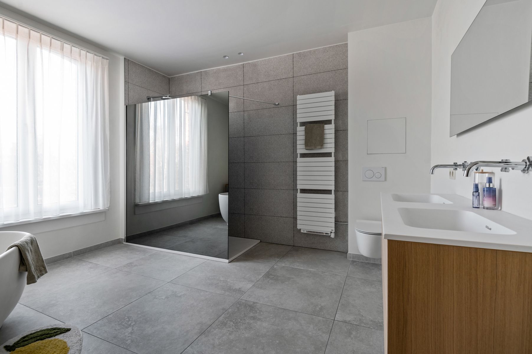 Karaktervolle gerenoveerde woning met 3 slaapkamers en tuin. foto 9