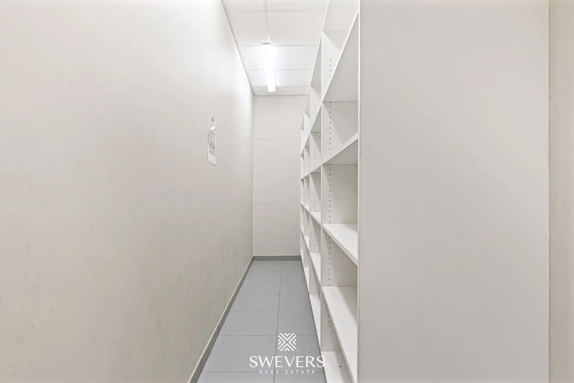 Kantoorruimte 333 m² met topzichtbaarheid aan de kleine ring, Hasselt foto 18