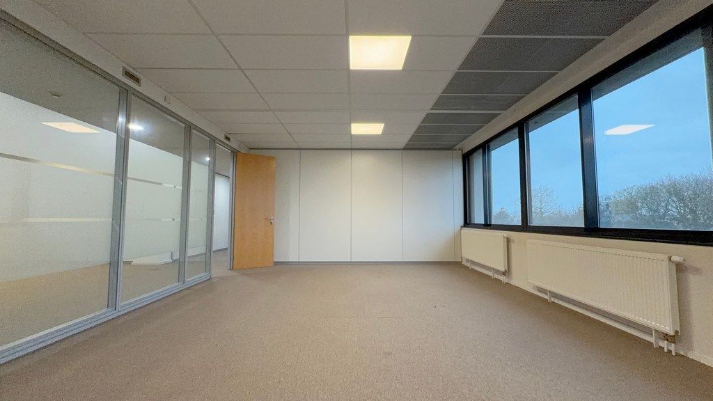 Kantoren met zicht op Schelde te huur in The Office 03 te Gent foto 8