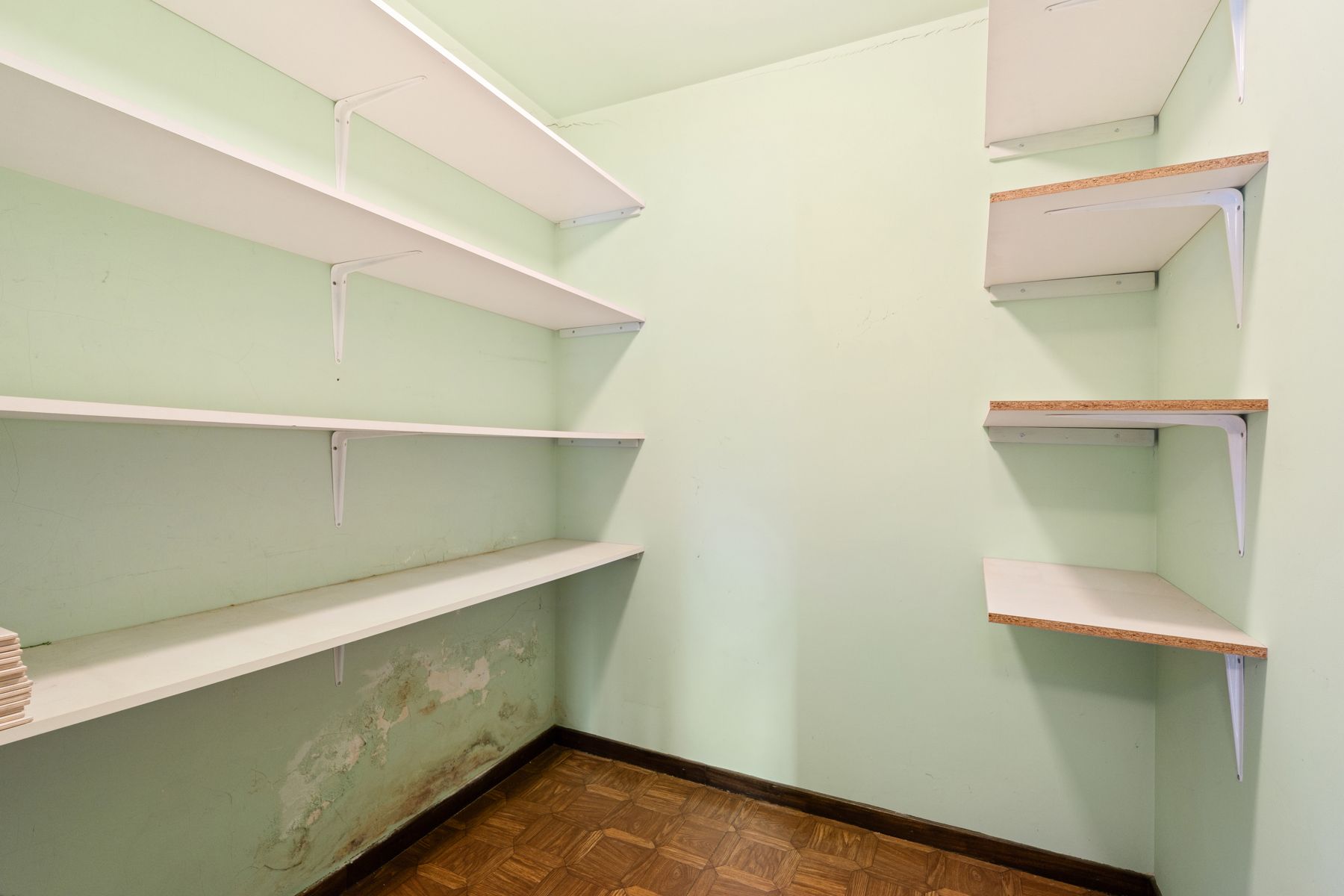 Te renoveren HOB op een ideale locatie! foto 9