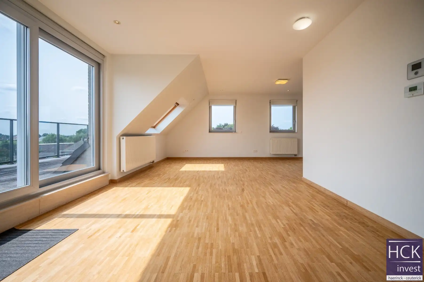 KRUISHOUTEM - Instapklaar 1-SLPK penthouse met magnifiek zicht !! foto 4