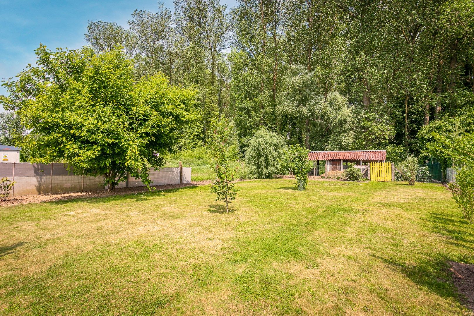Ruime 4-gevelwoning met 3 slaapkamers, garage en uitbreidingsmogelijkheden (mog. extra slaapkamers,/hobby- of werkruimte) op 9a 39ca foto 10