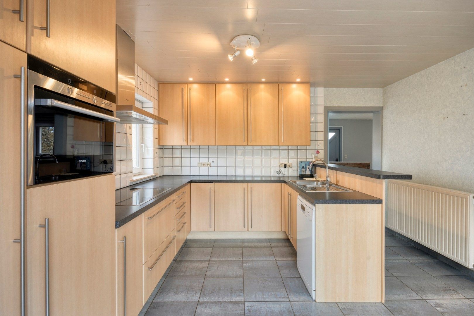    Zeer rustig gelegen open bebouw in Lubbeek met 3 slaapkamers, bureau en garage  foto 8