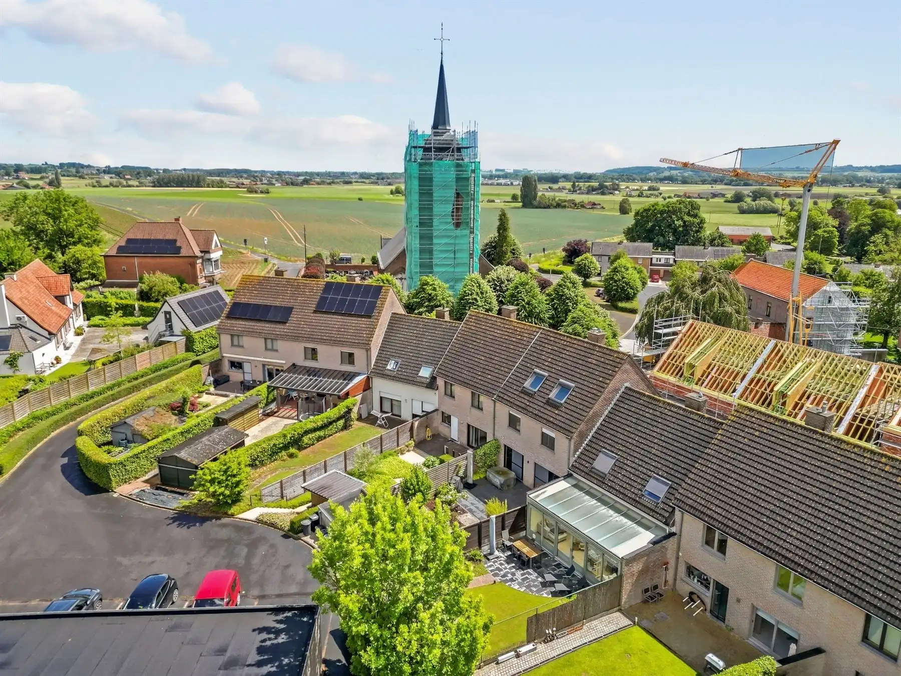 Verzorgde woning met 4 slaapkamers en afgewerkte zolderruimte foto 18