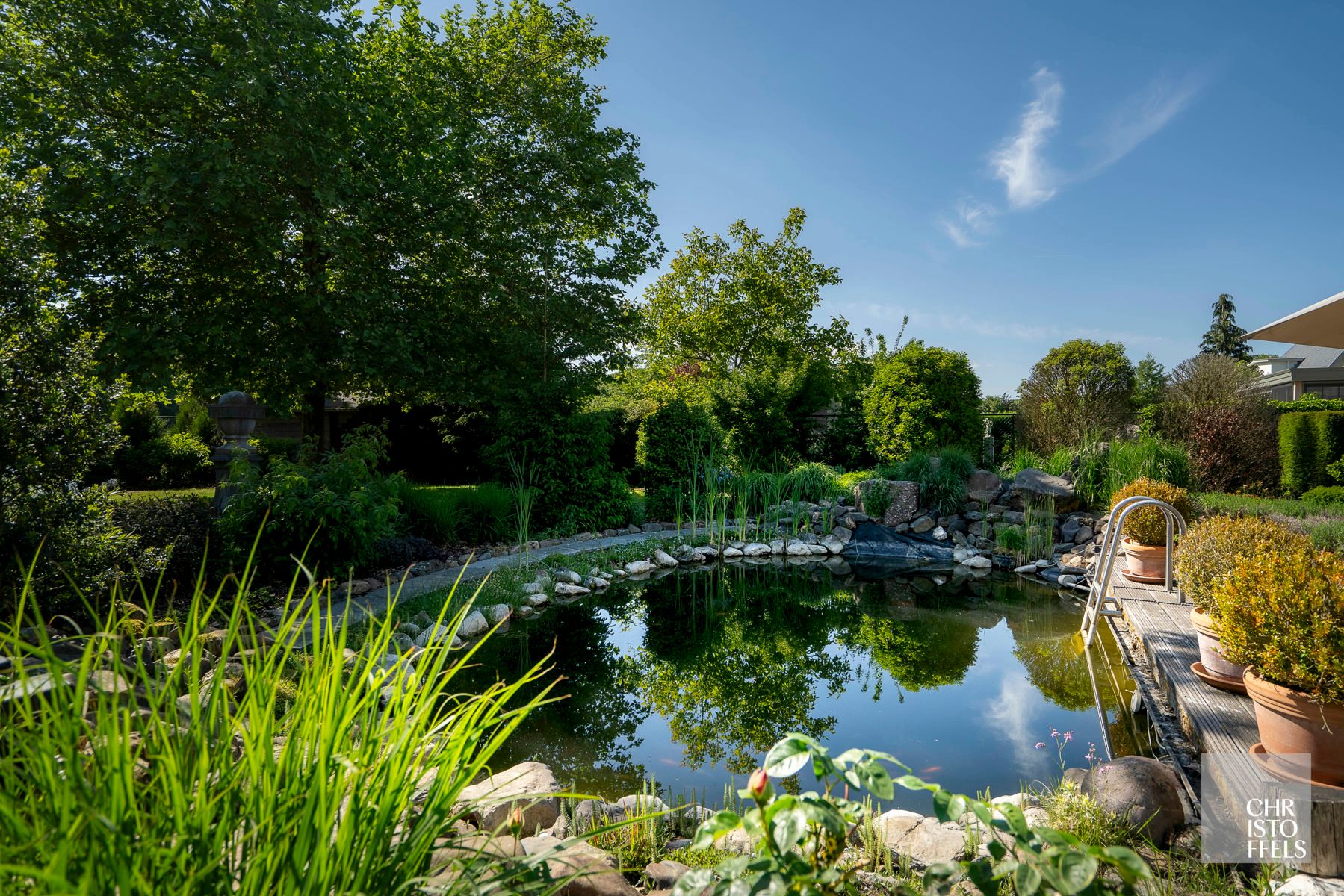 Villa (336m²) met 3 slaapkamers en een zwemvijver op een perceel van 1.219m²!  foto 19