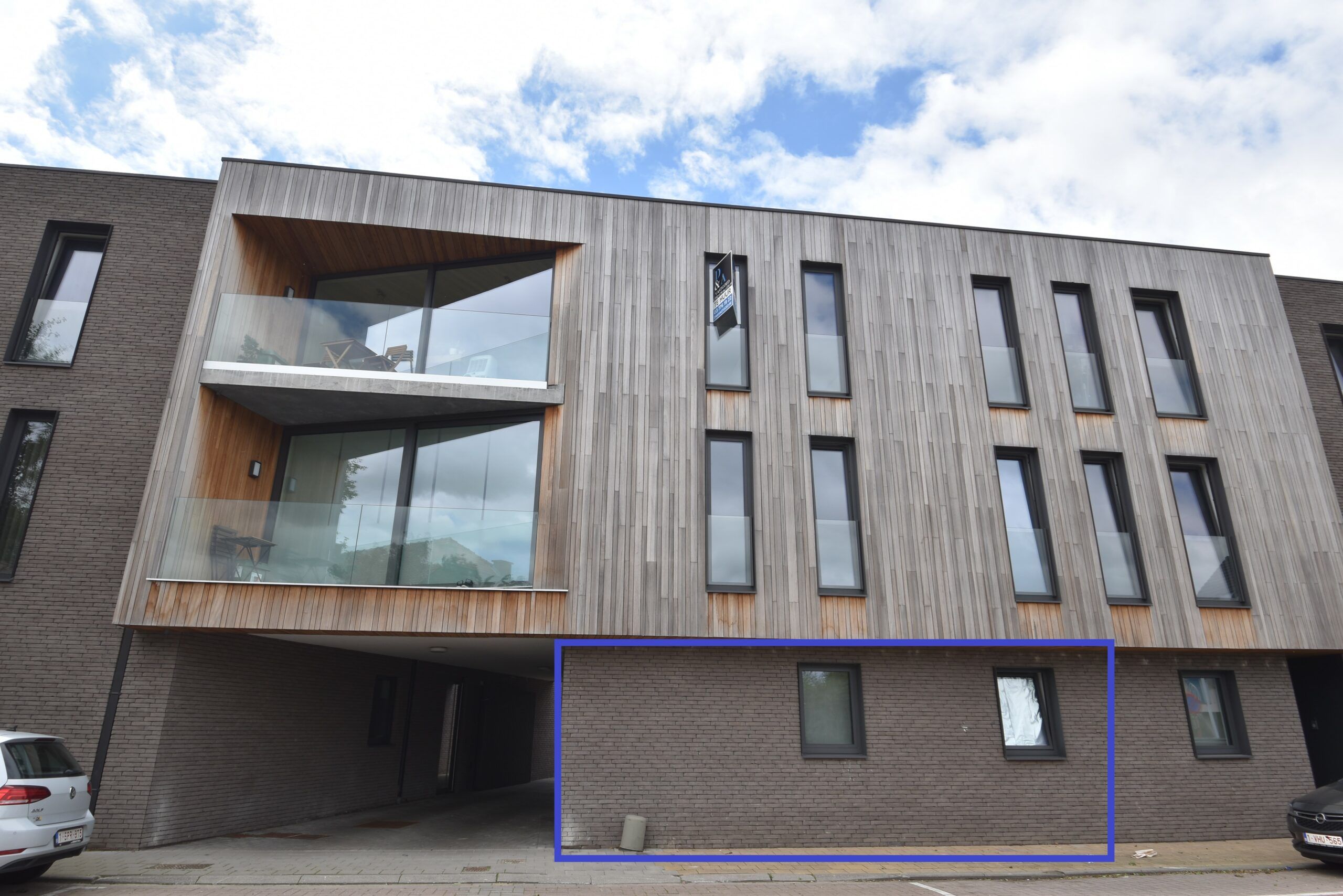 Gelijkvloers appartement (2 slpks) met garage en tuin in Nieuwkerken-Waas foto 12